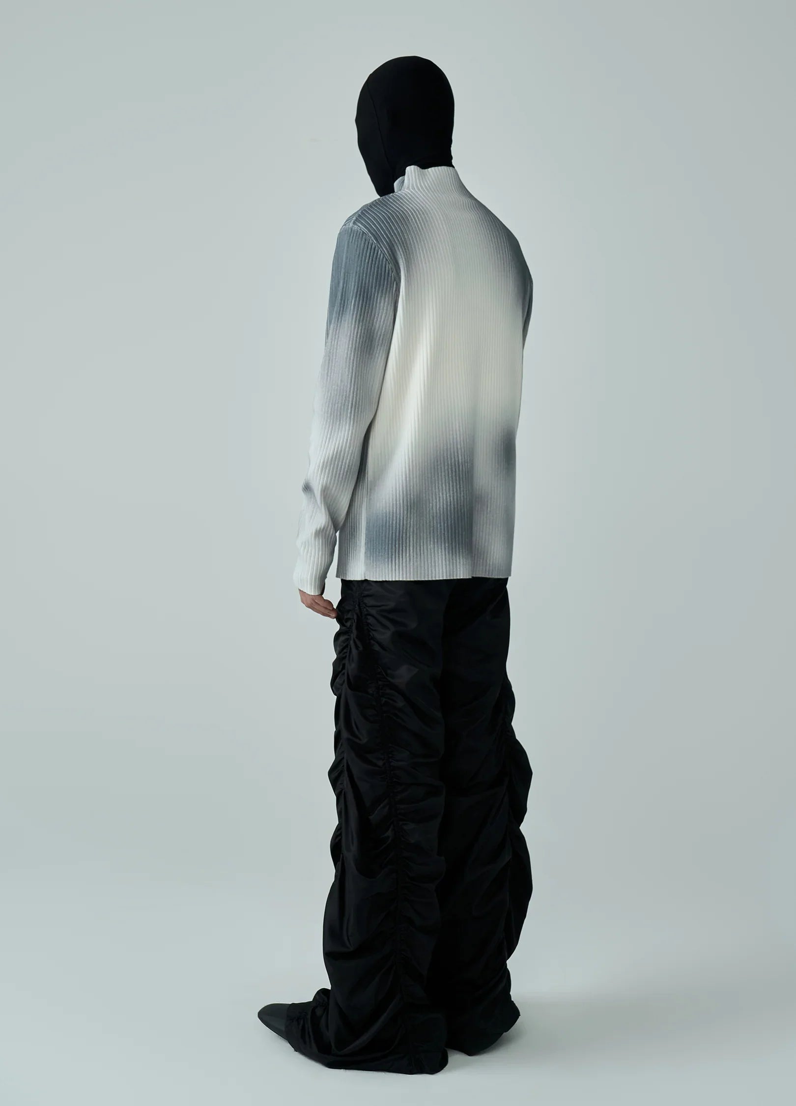 Maglione lavorato a maglia con logo Ashen Embrace 22FW