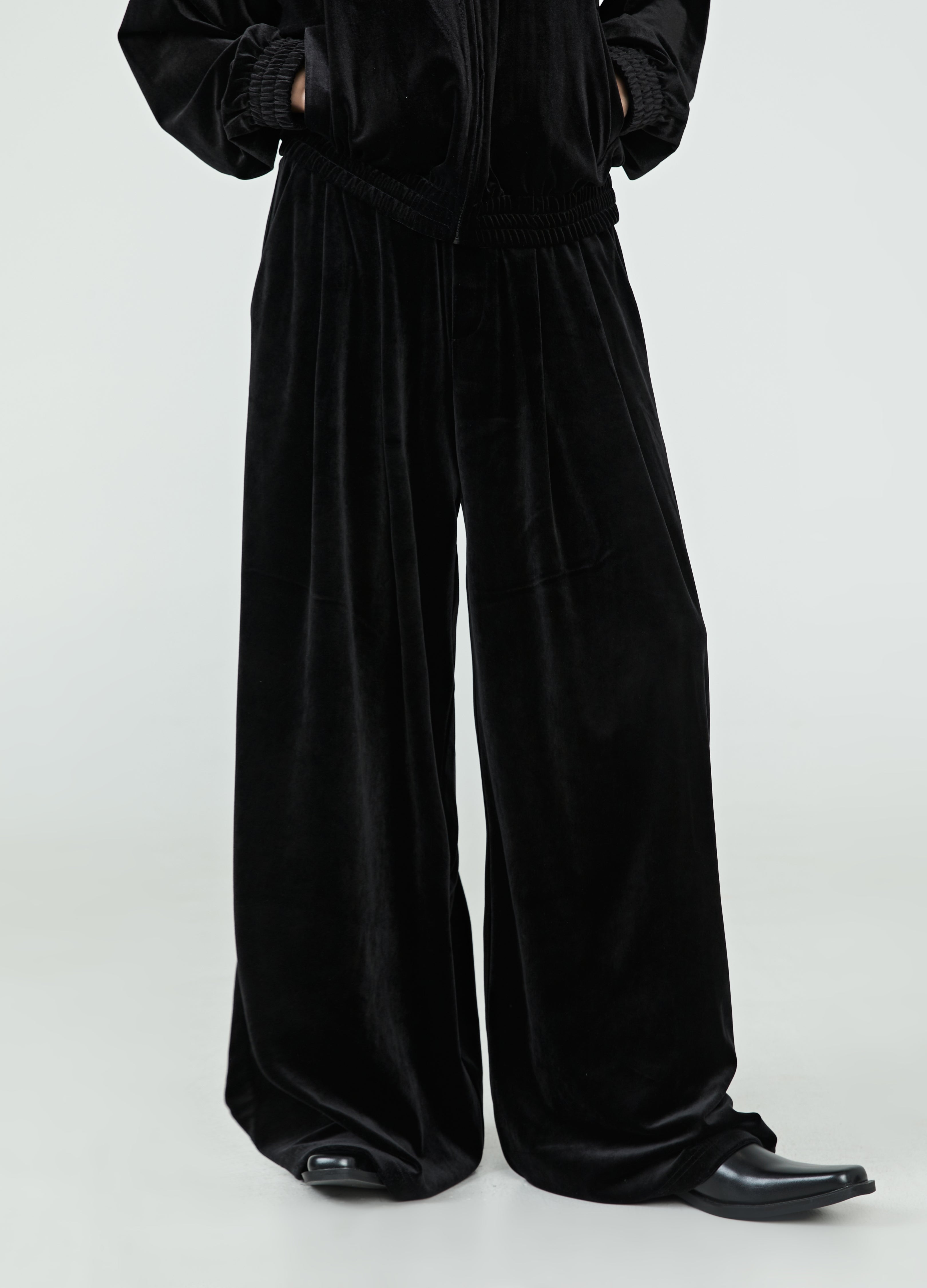 24SS Voyager Velvet Bottoms