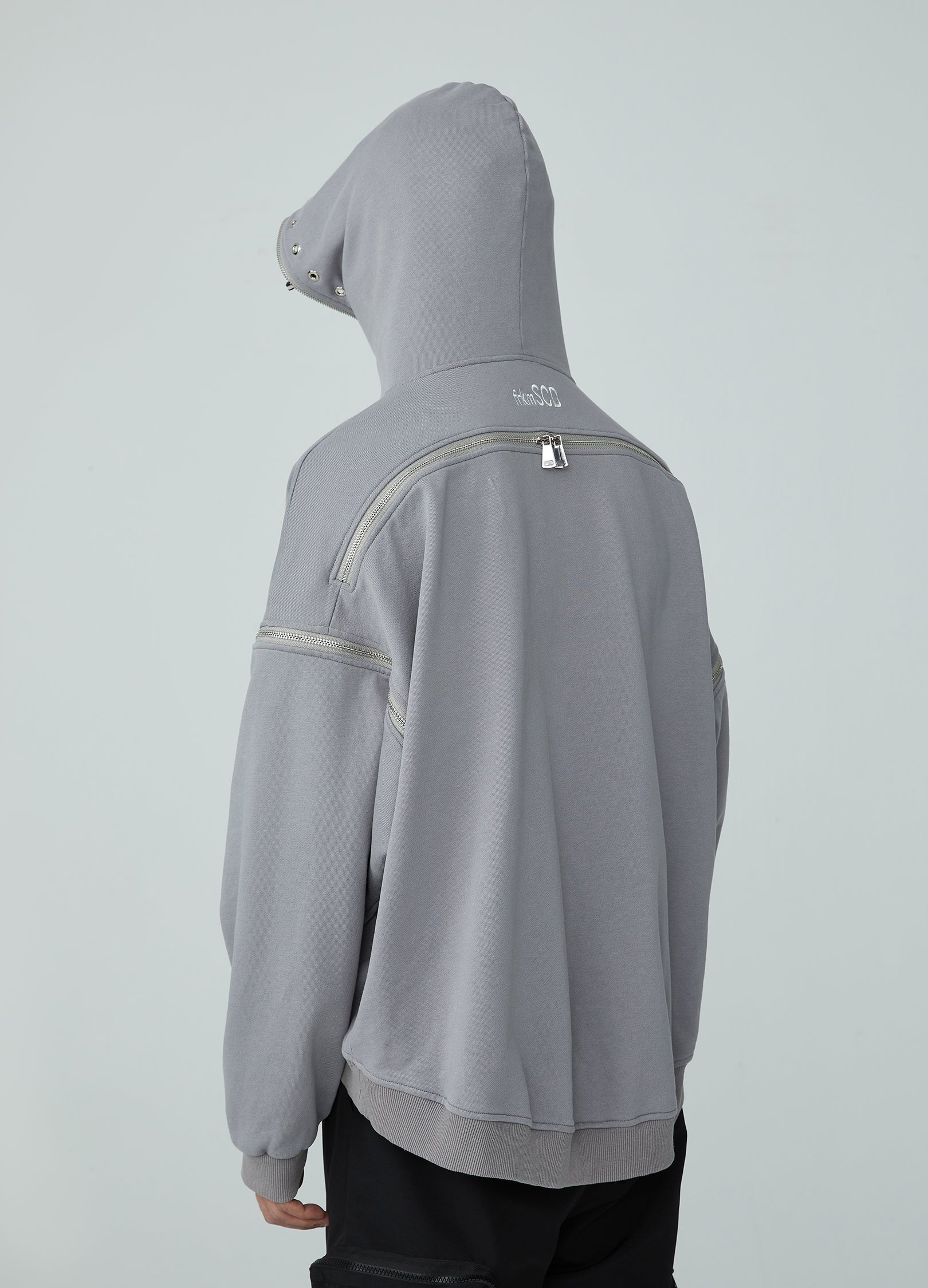 Felpa con cappuccio e zip Spectrum 22FW