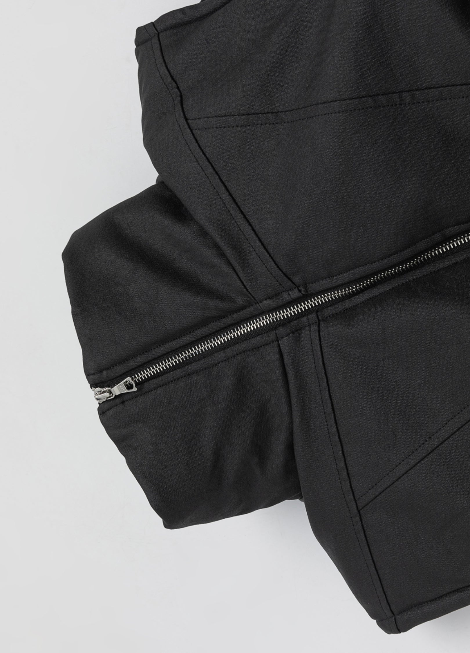 Gilet in cotone cerato 23FW