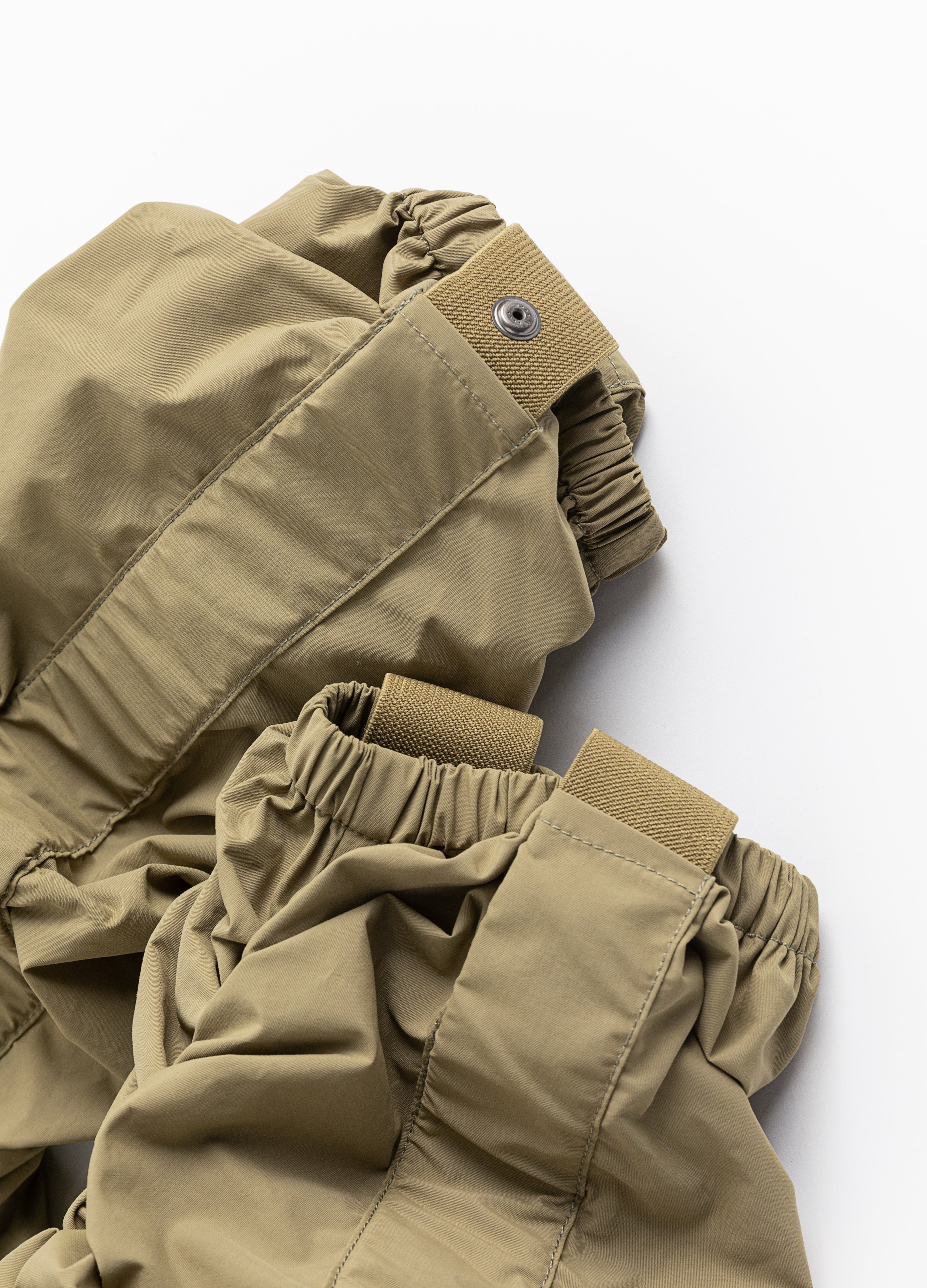 Giacca a vento con cappuccio multifunzionale Wasteland