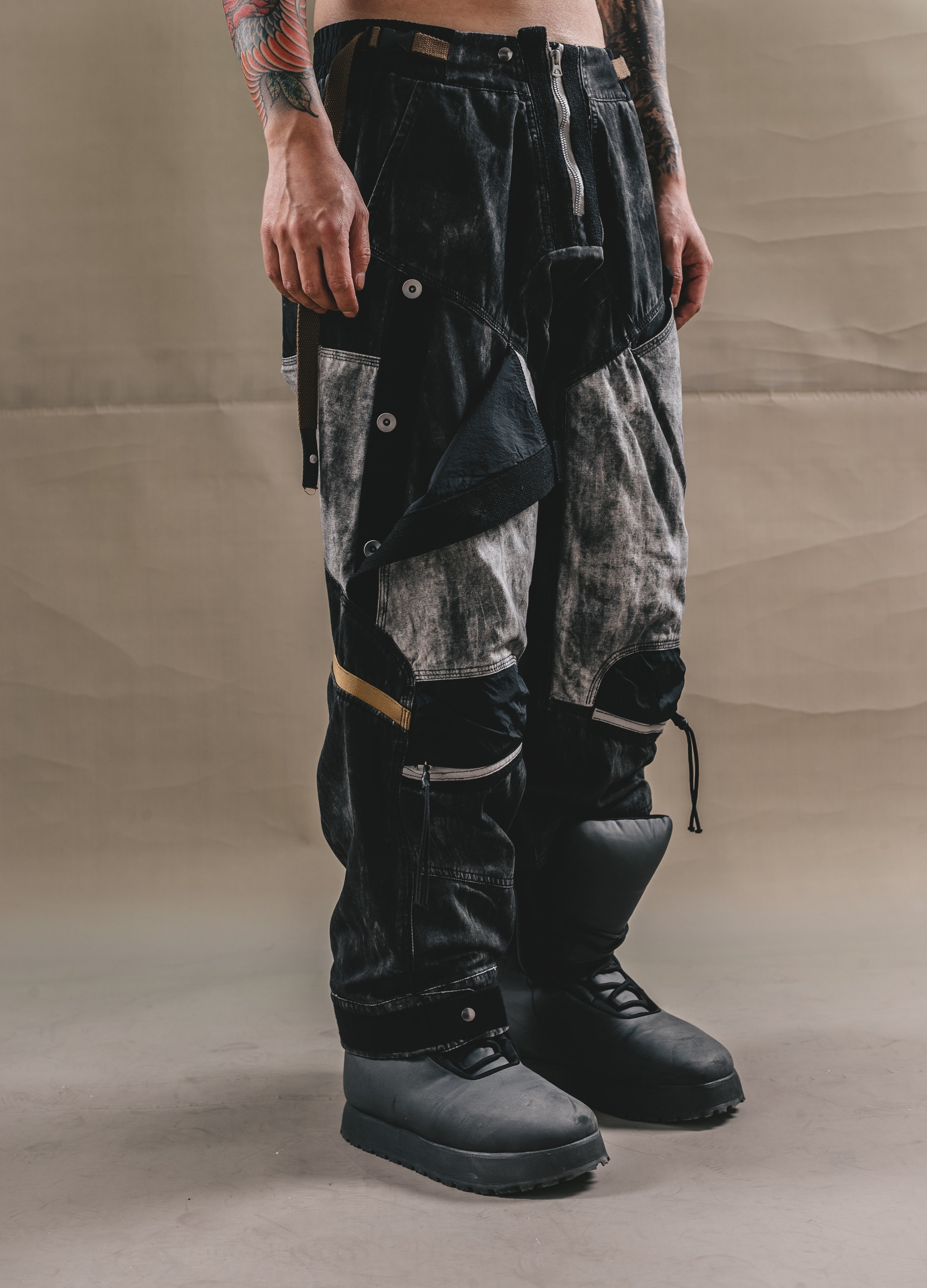 Pantaloni cargo Urban Commando