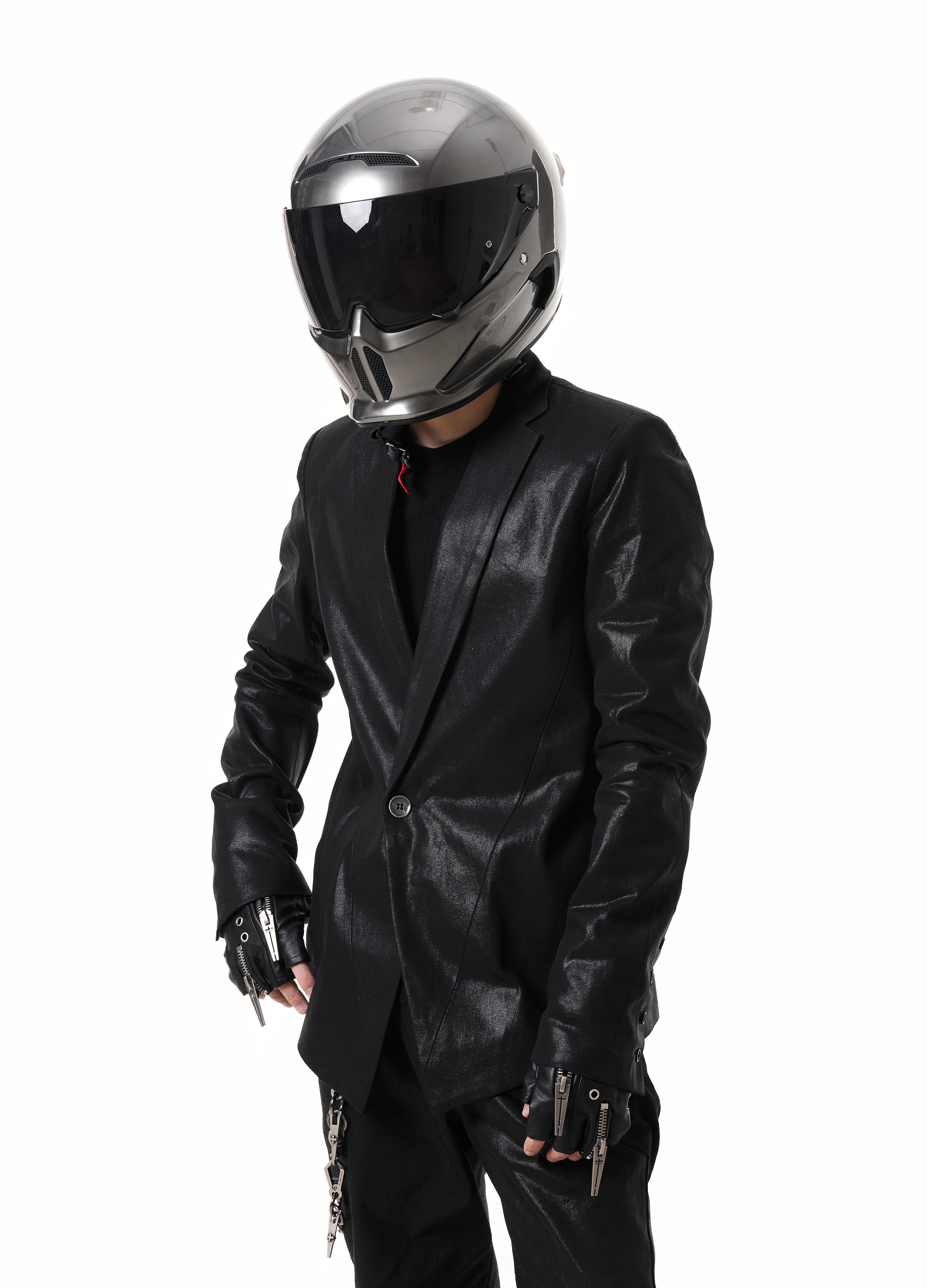 ABITO IN CERA LUCENTE