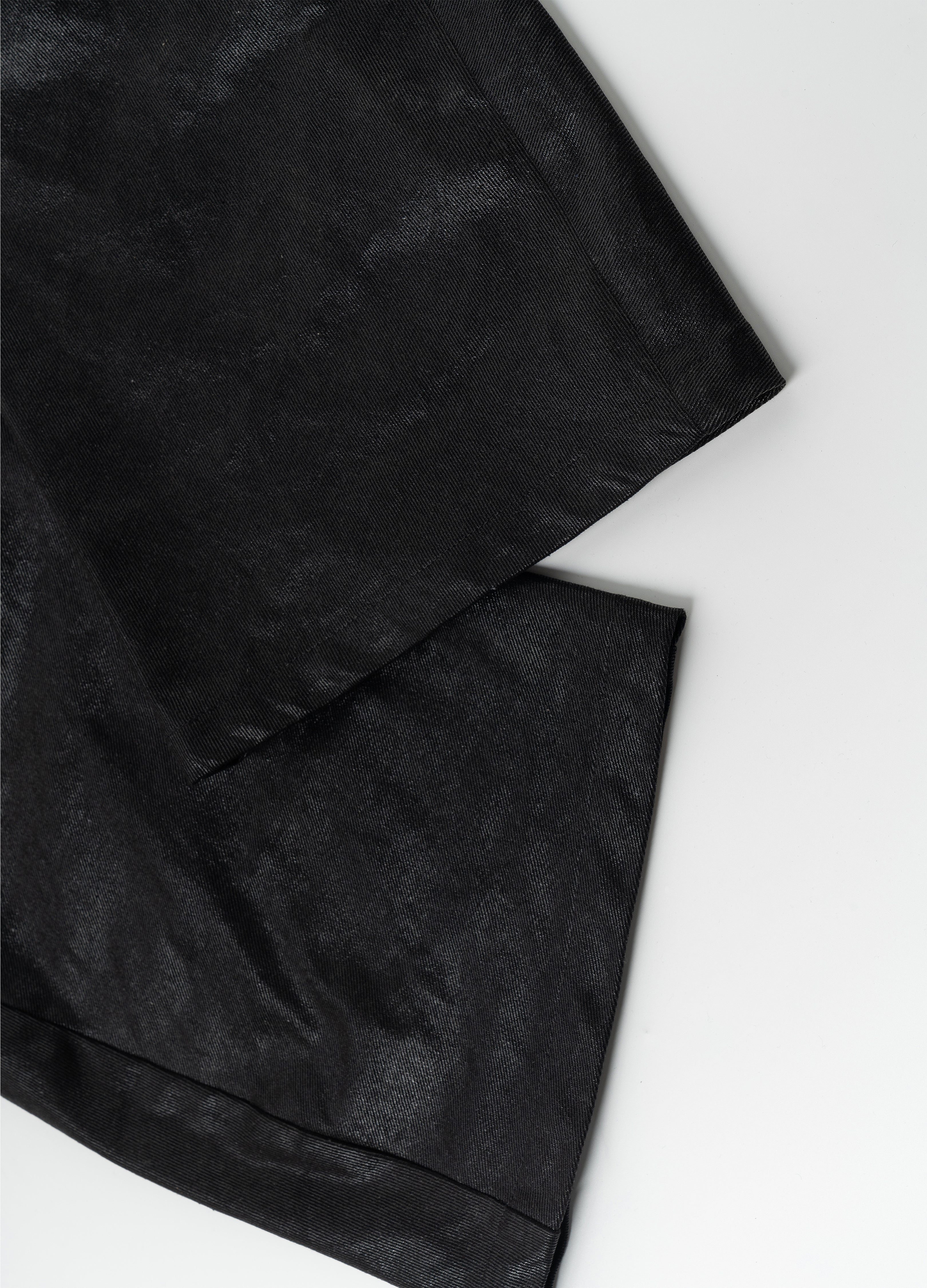 LUCENT WAX PANTS