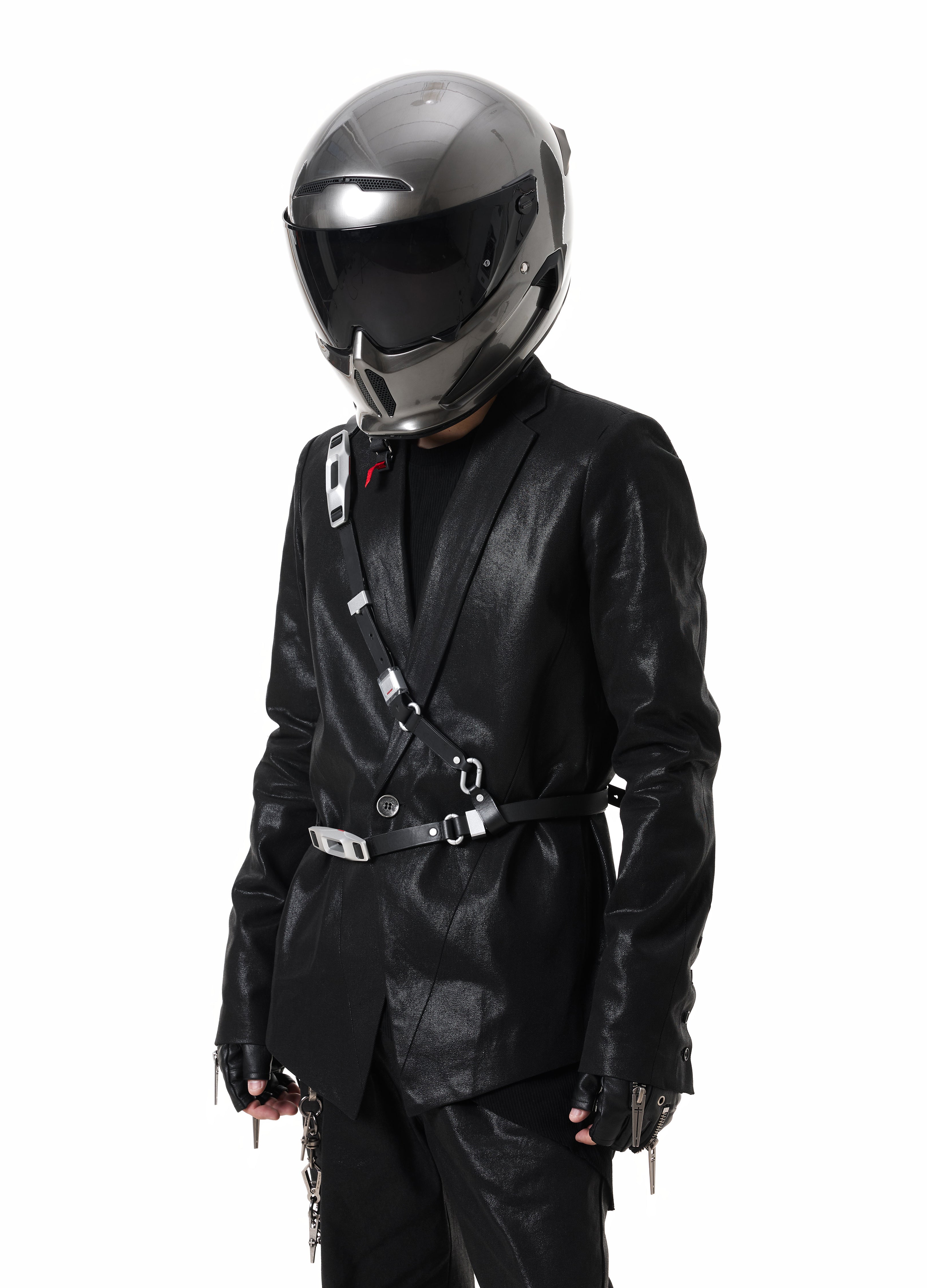 ABITO IN CERA LUCENTE