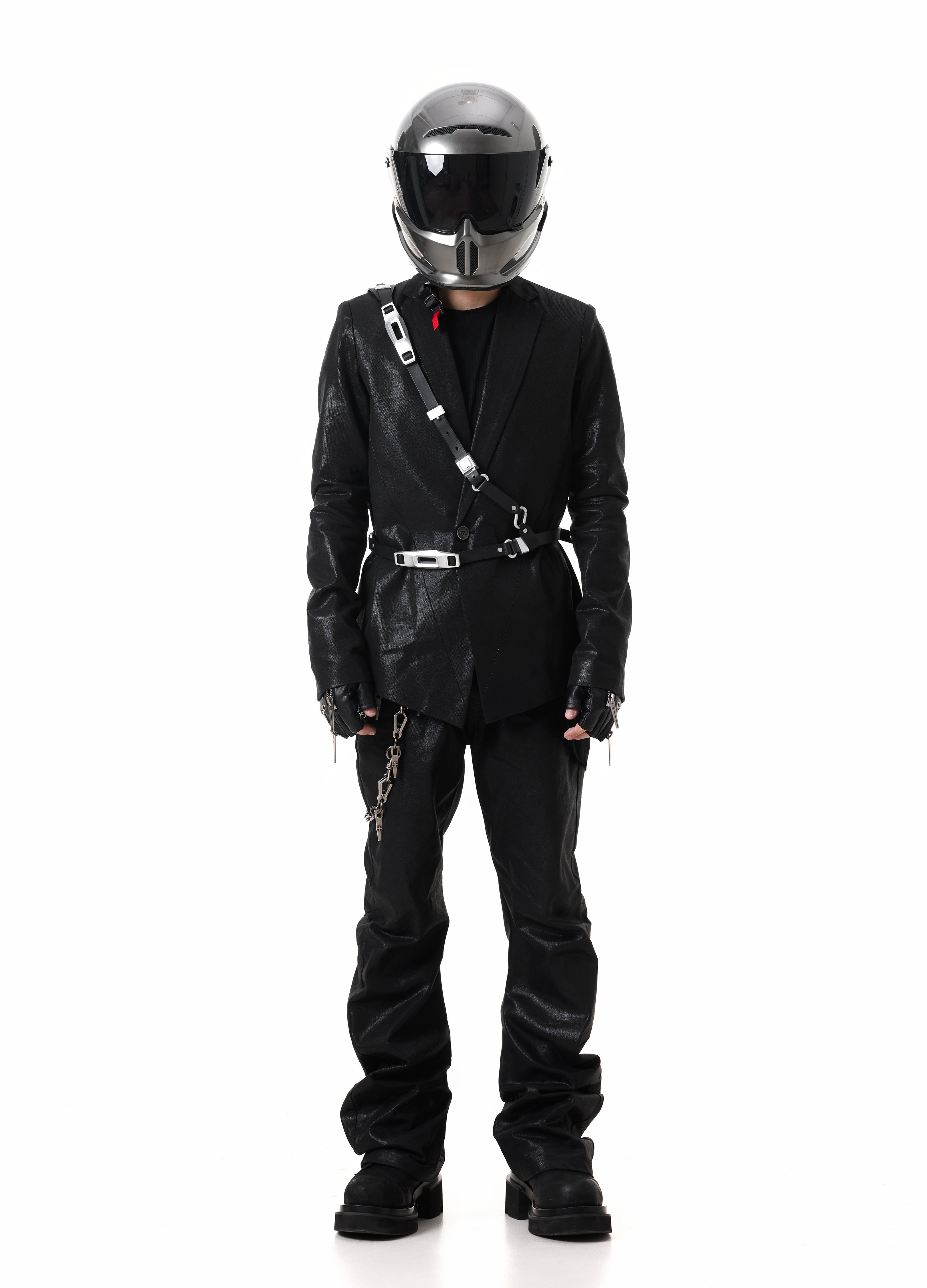 ABITO IN CERA LUCENTE