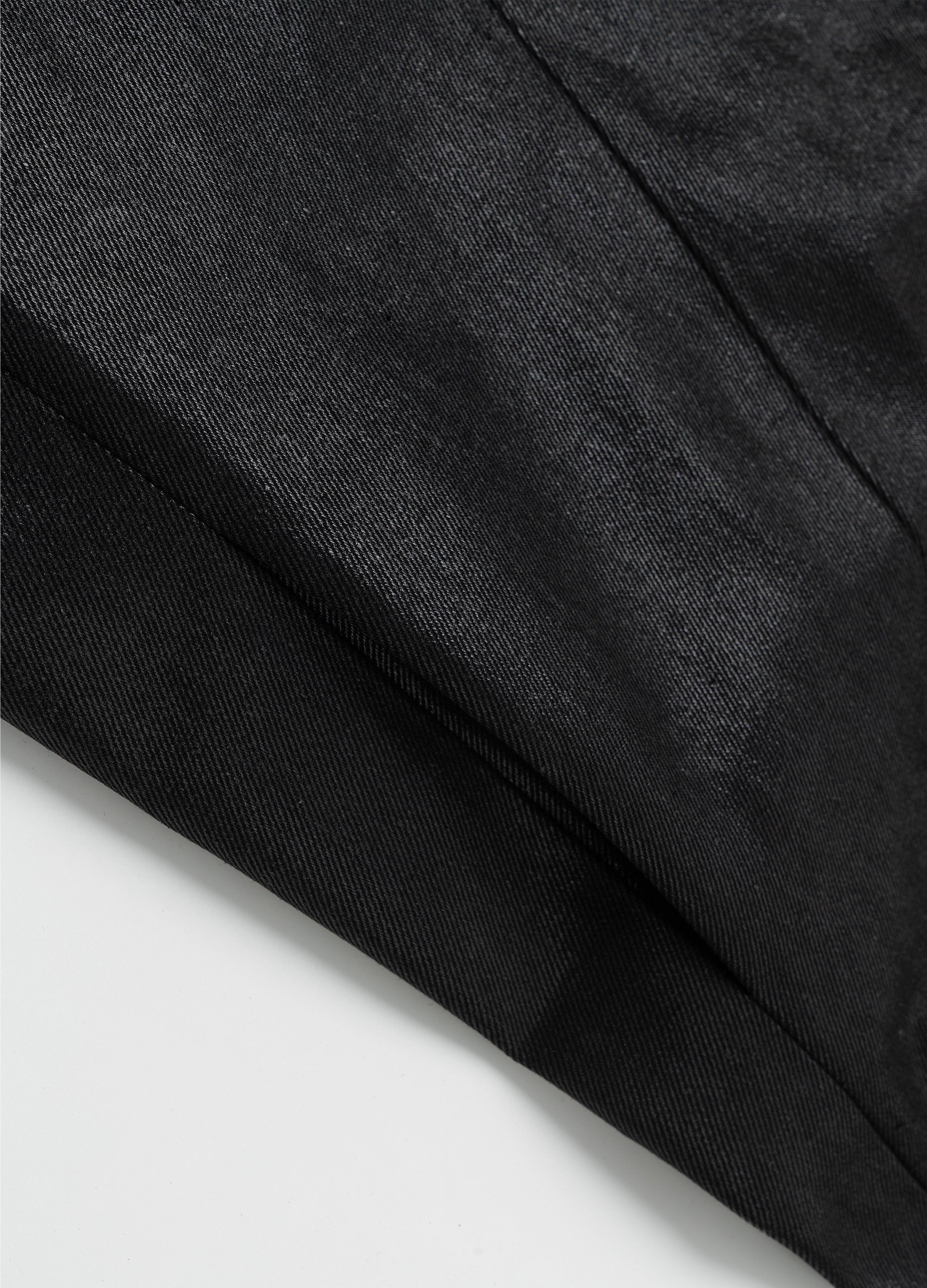 ABITO IN CERA LUCENTE