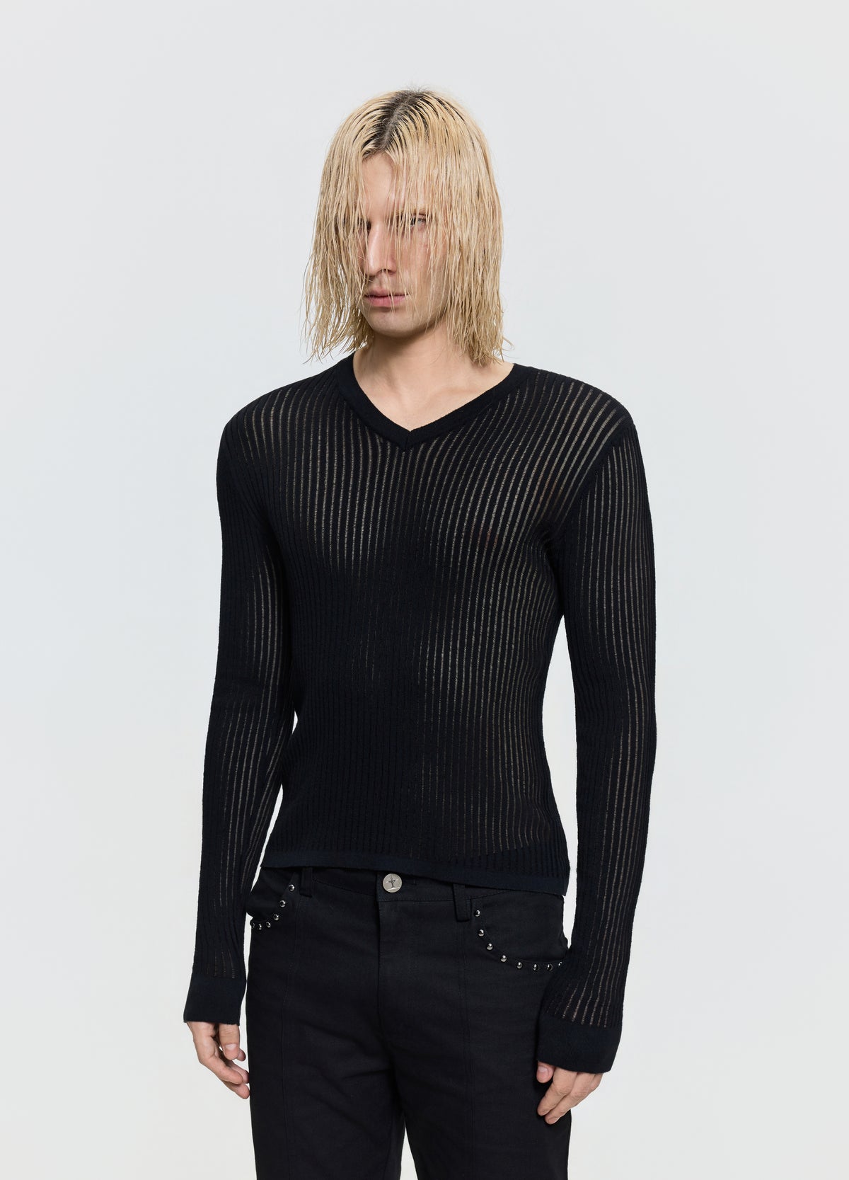 26FW SHEER V-NECK KNIT