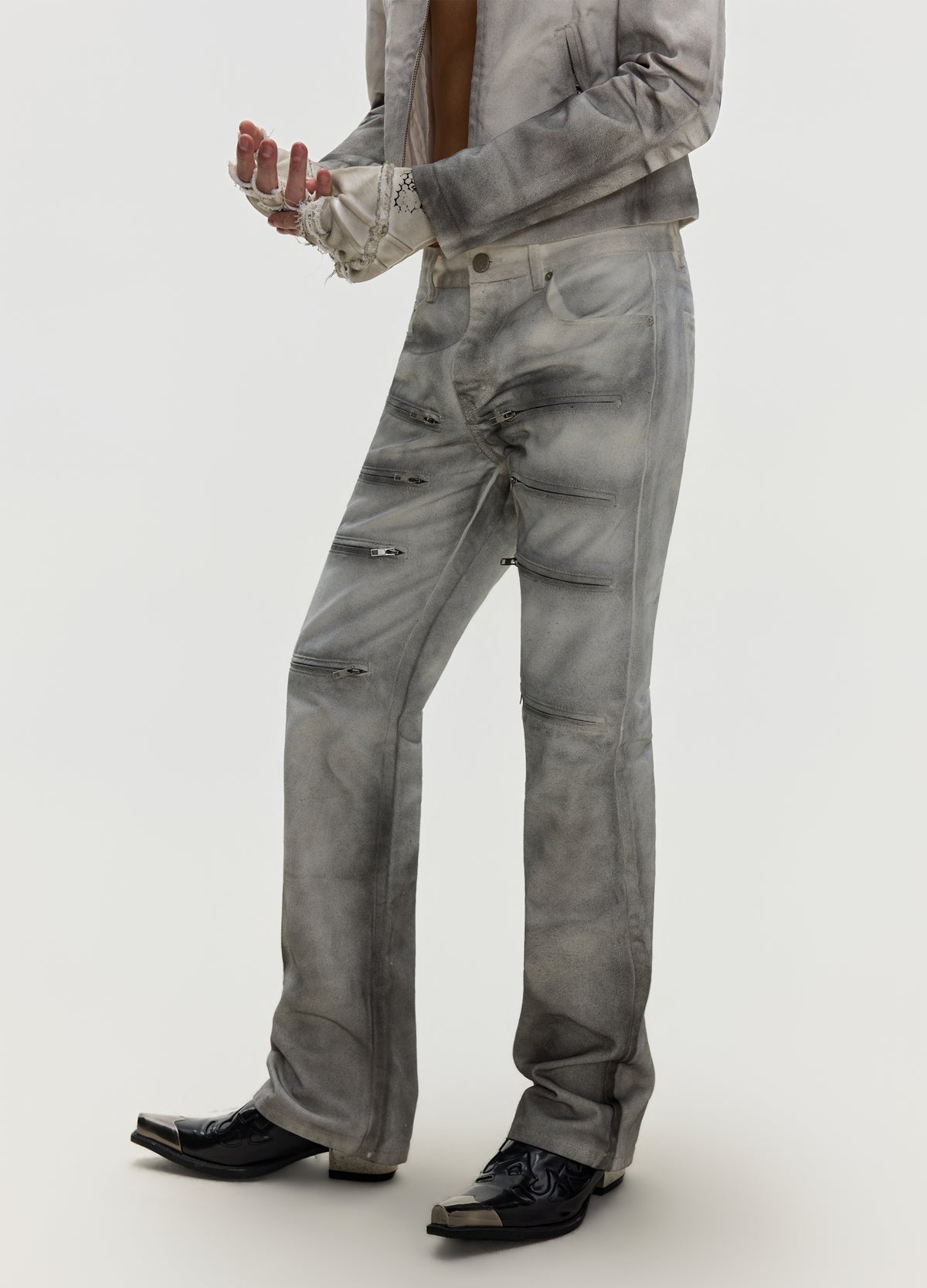 FRKM SCD 26FW dirty grey washed moto denim — product view 3