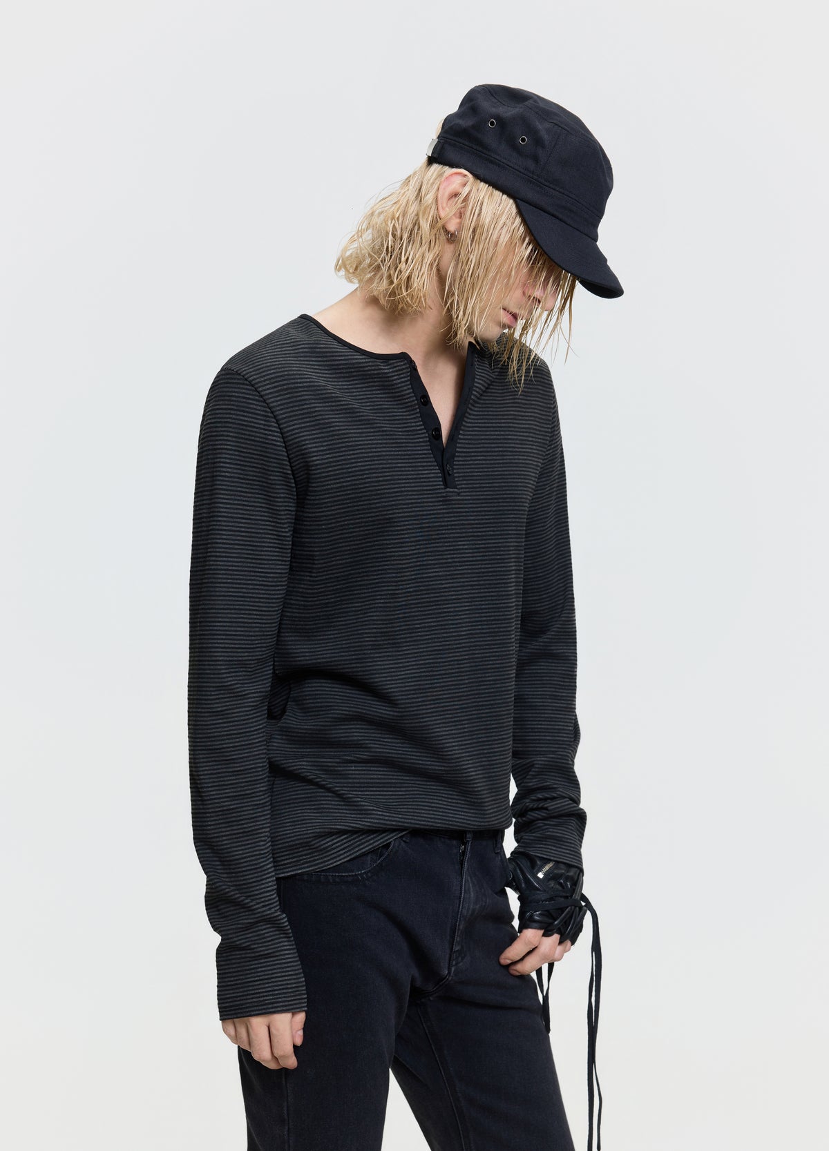 26FW DIRTY WASH KNIT TEE