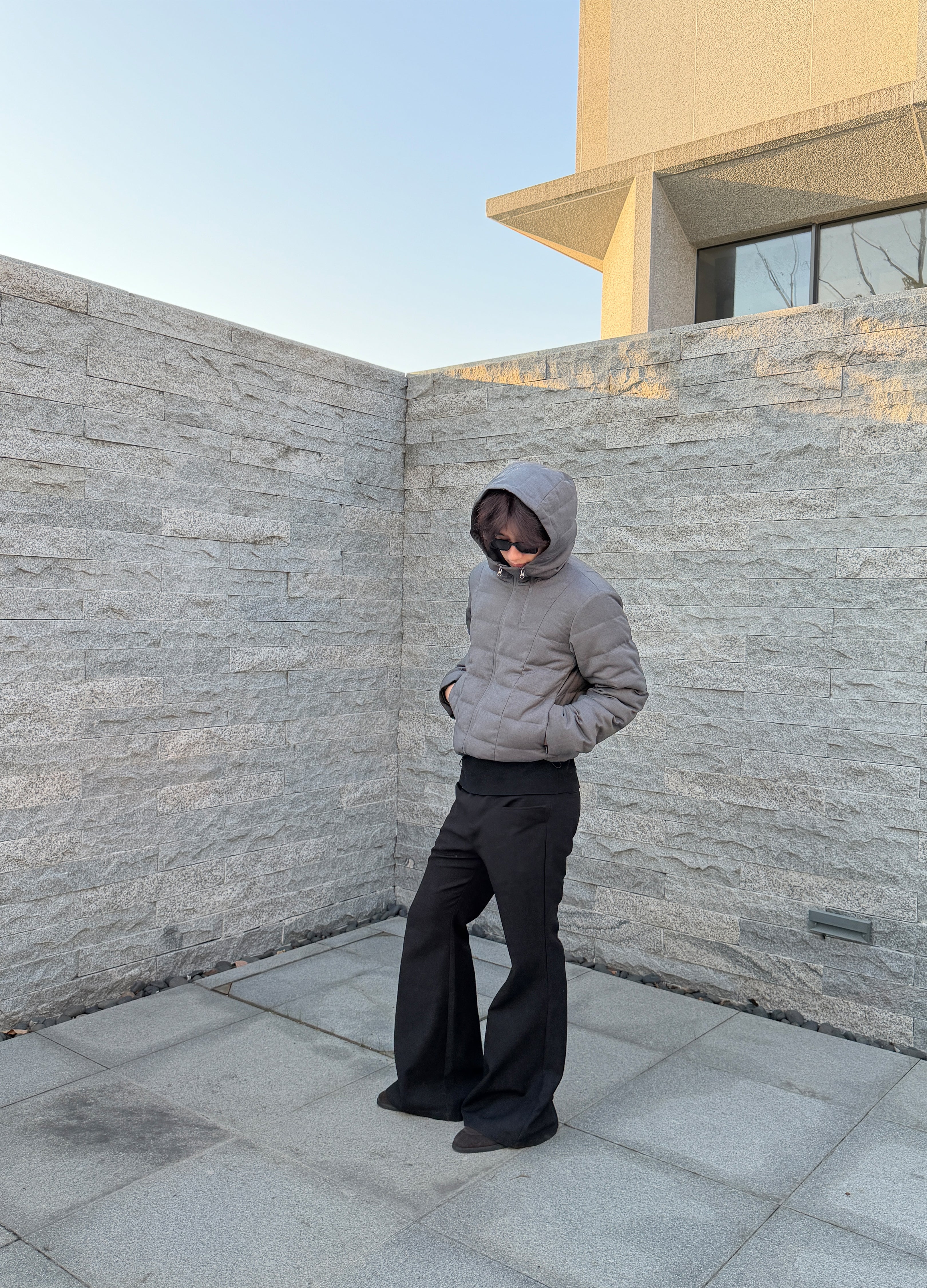 DEKONSTRUKTIONIERTER BLAZER MIT SPITZREVERS