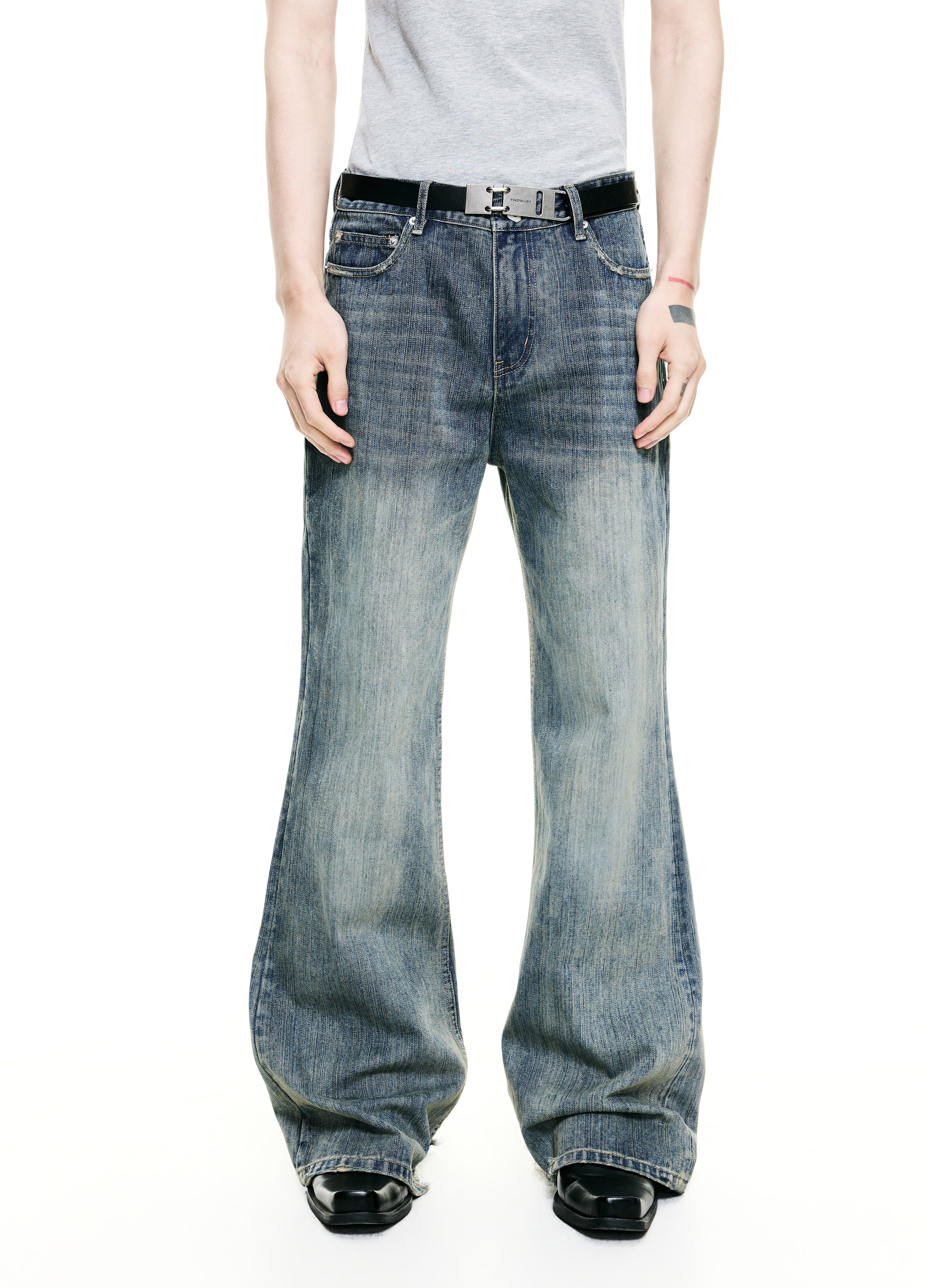 26SS OXIDIZED FLARE DENIM