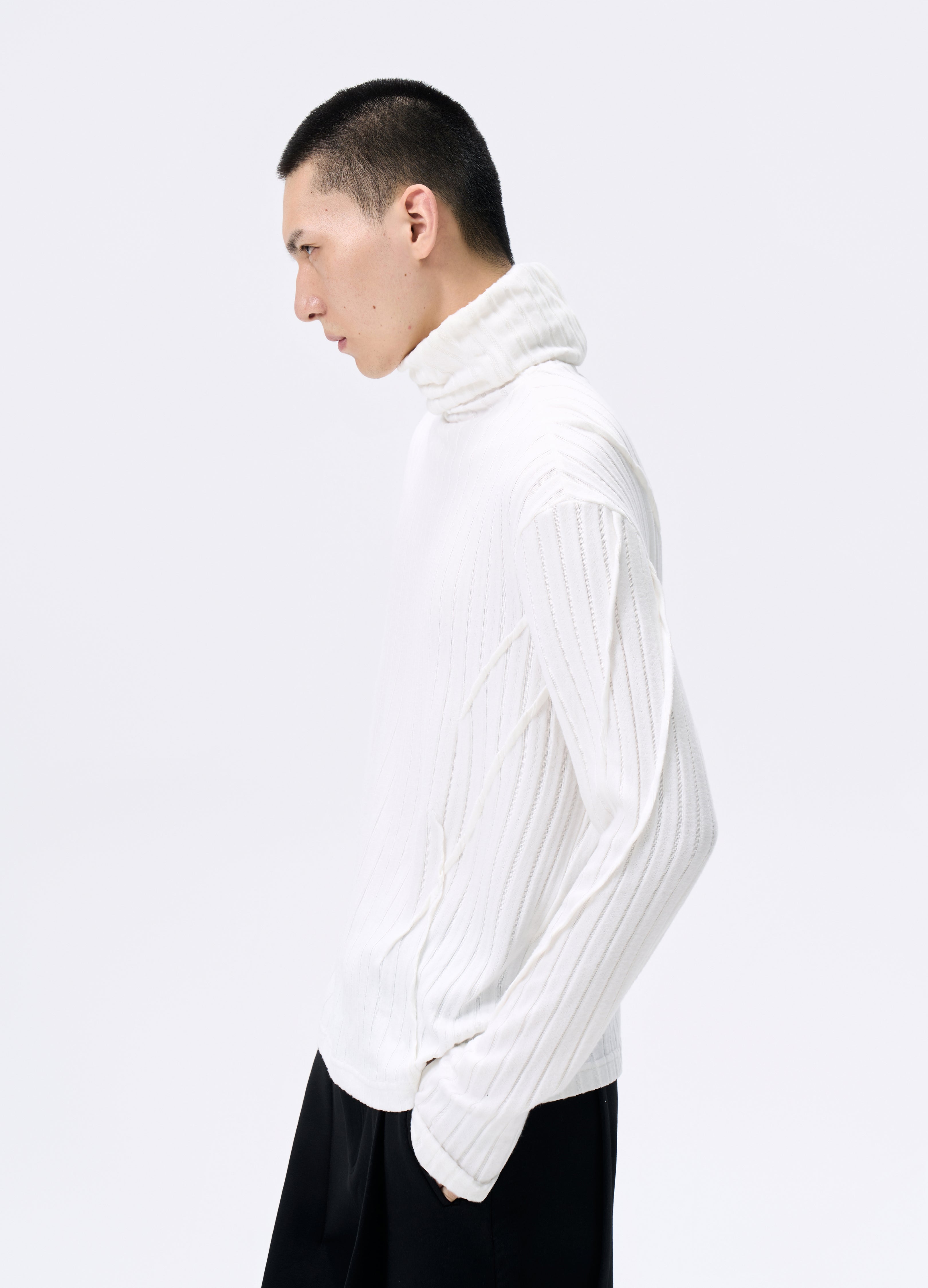 FELPA CON CAPPUCCIO IN MAGLIA A RIGHE MASCHERA 25FW