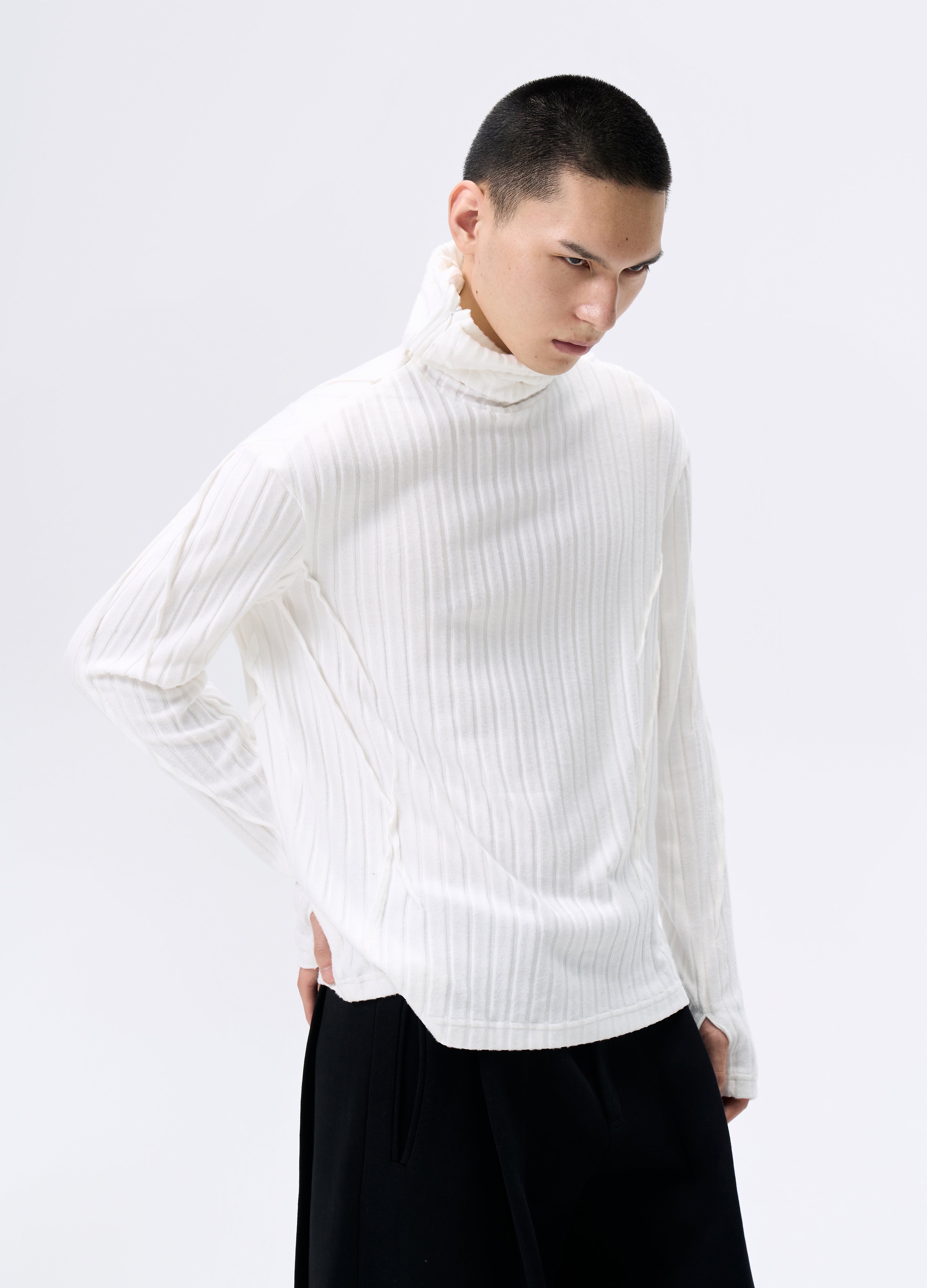 FELPA CON CAPPUCCIO IN MAGLIA A RIGHE MASCHERA 25FW