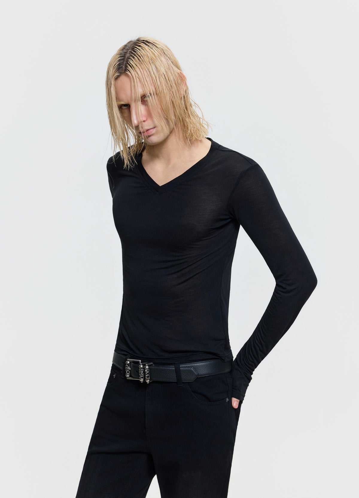 26FW SHEER V-NECK TEE