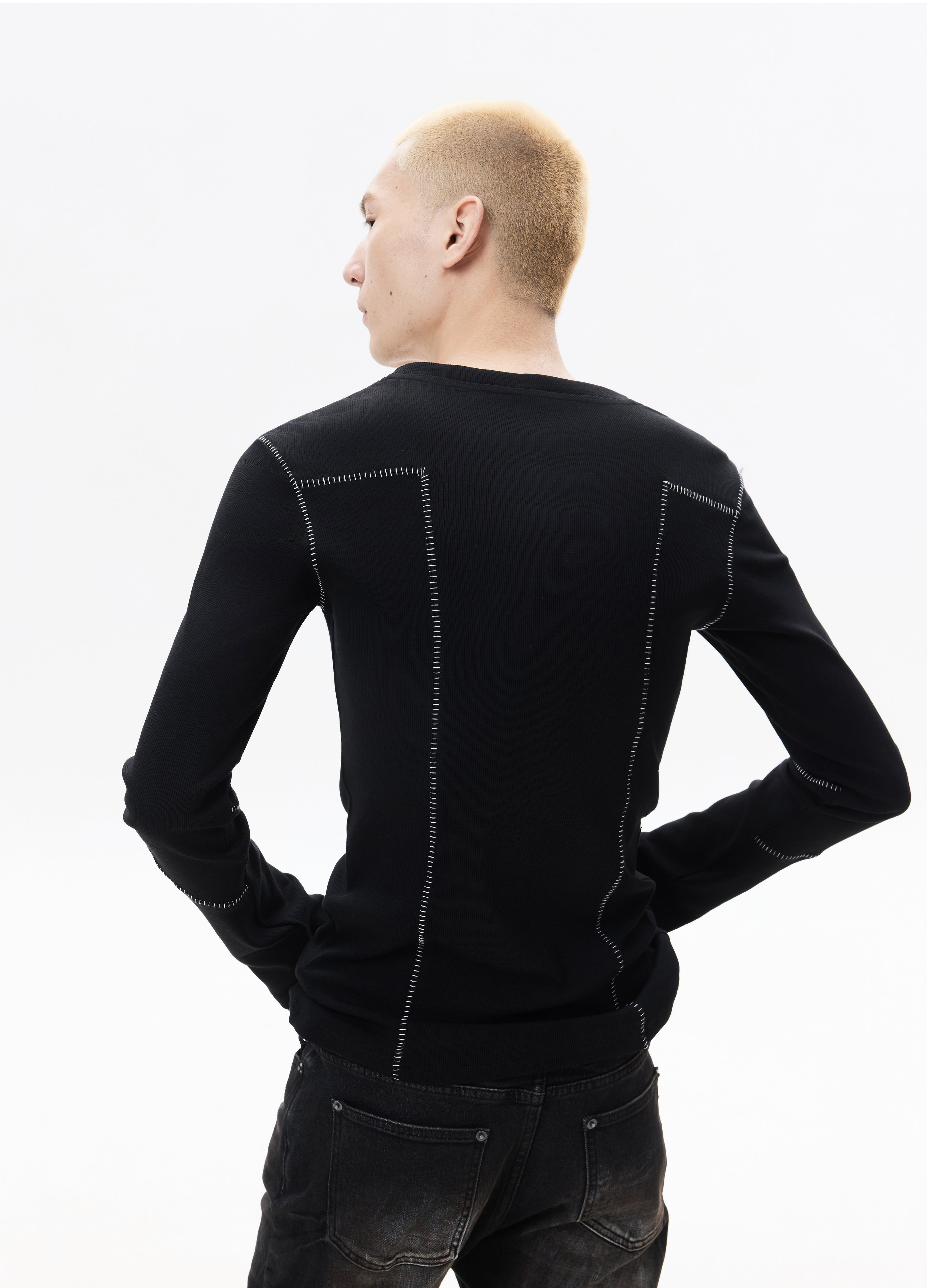 26SS STITCHED SLIM FIT LONG SLEEVE TEE