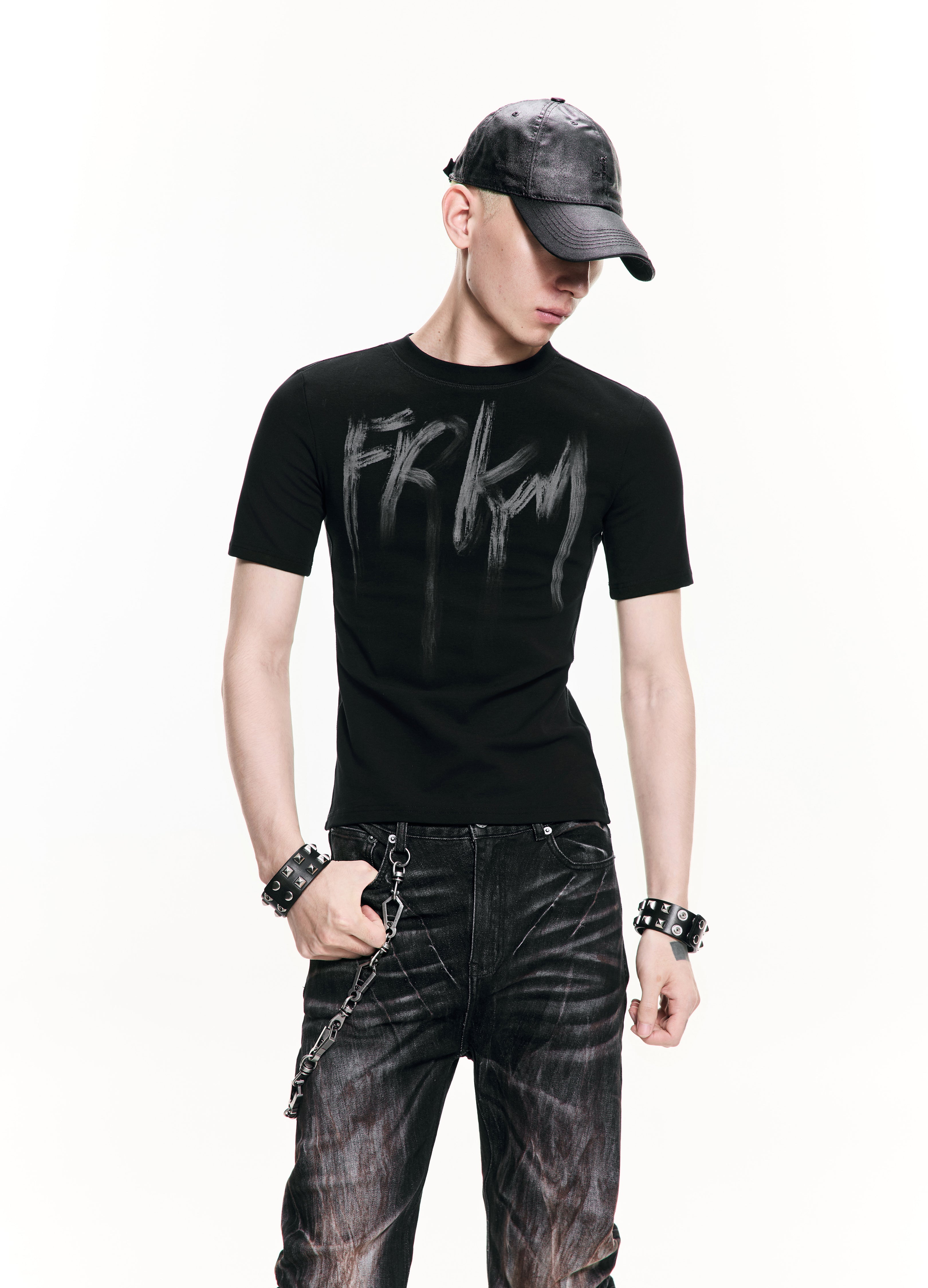 26SS WASHED GRAFFITI CROP TEE