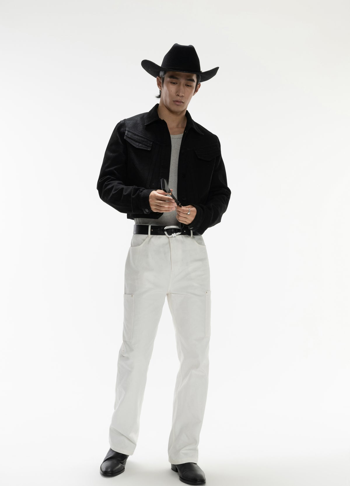 26SS REVELATION DARK FIT TEE