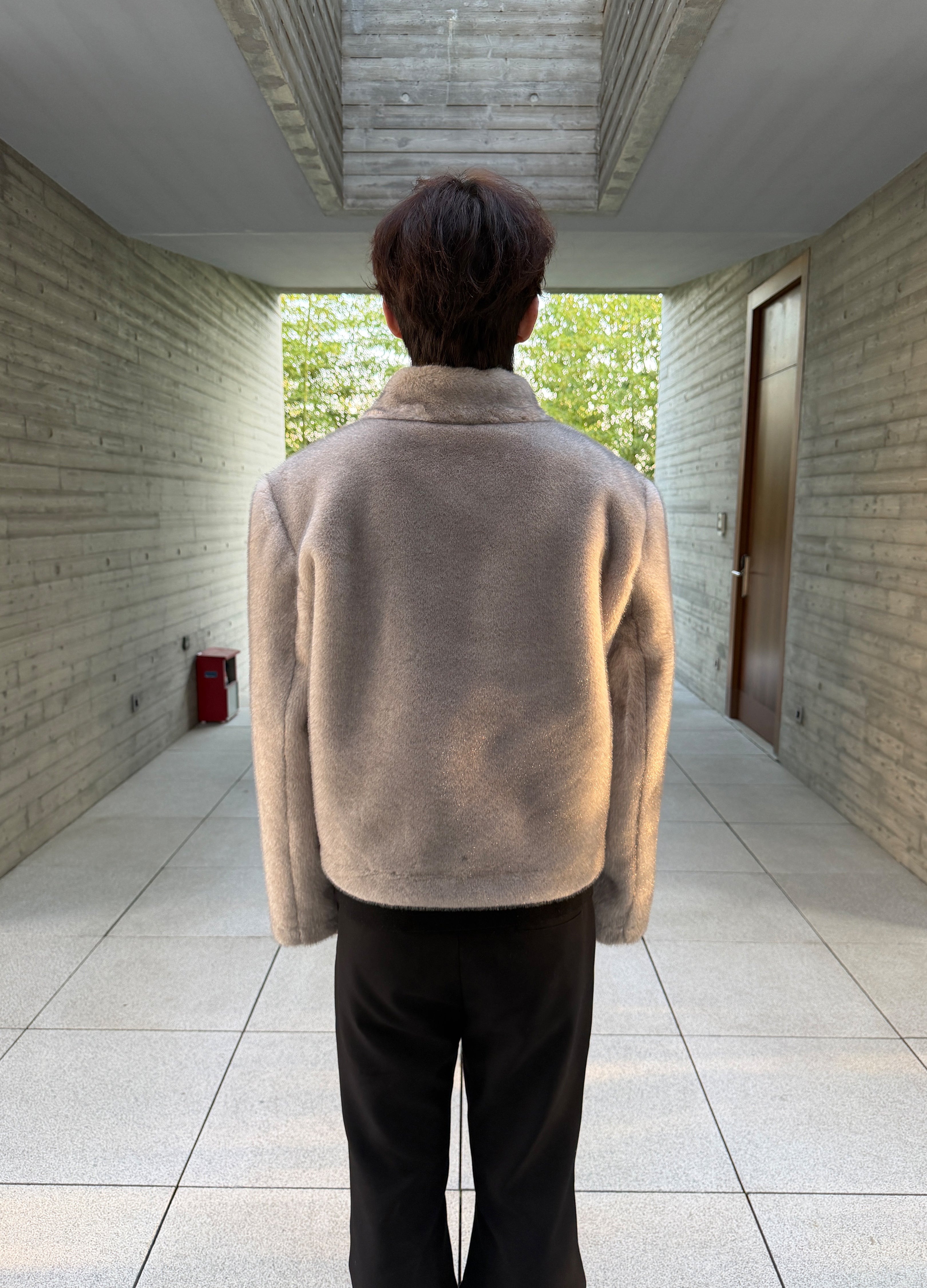 DEKONSTRUKTIONIERTER BLAZER MIT SPITZREVERS