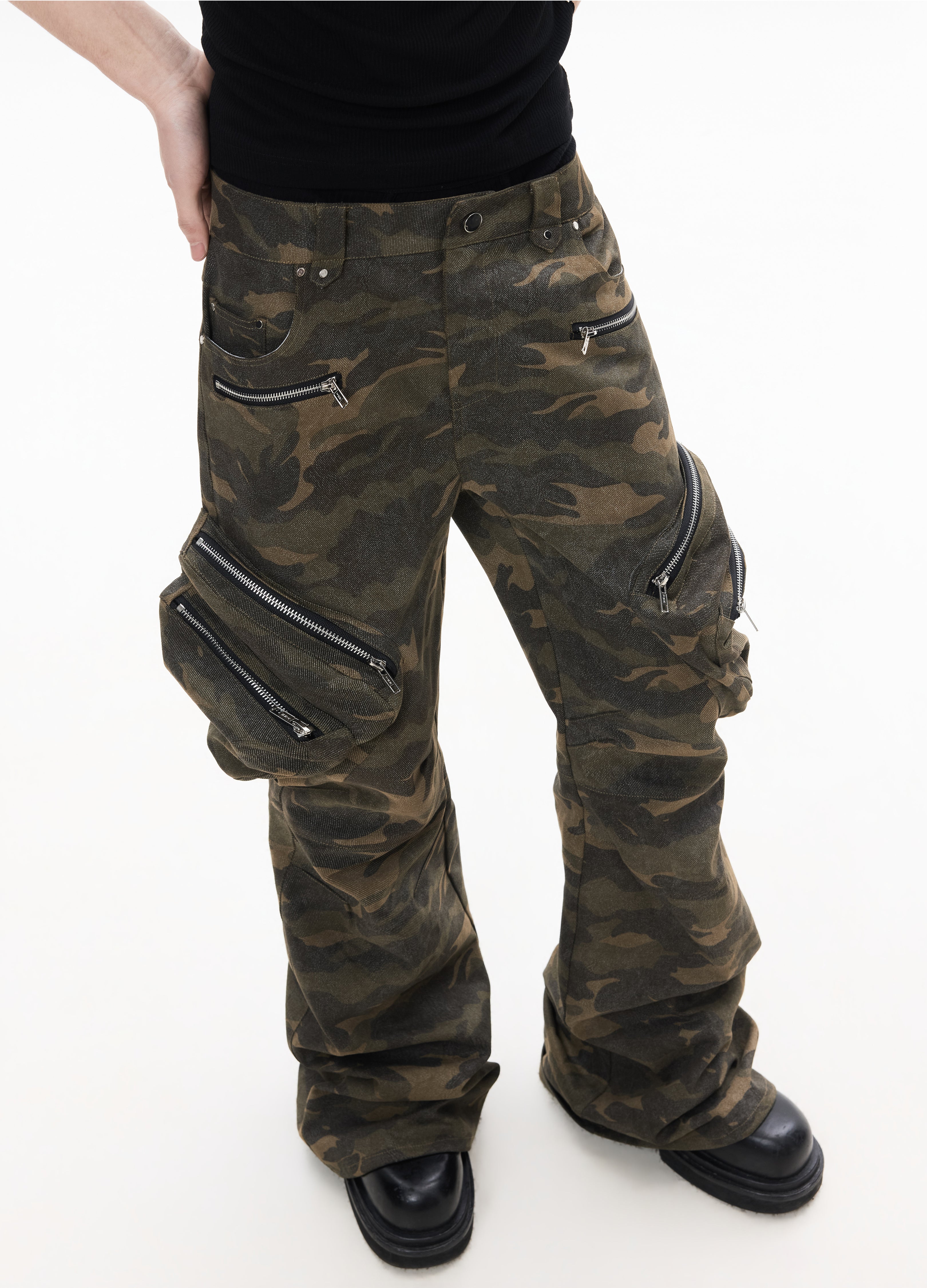 PANTALONI LARGHI TAGLIO BANANA 25FW