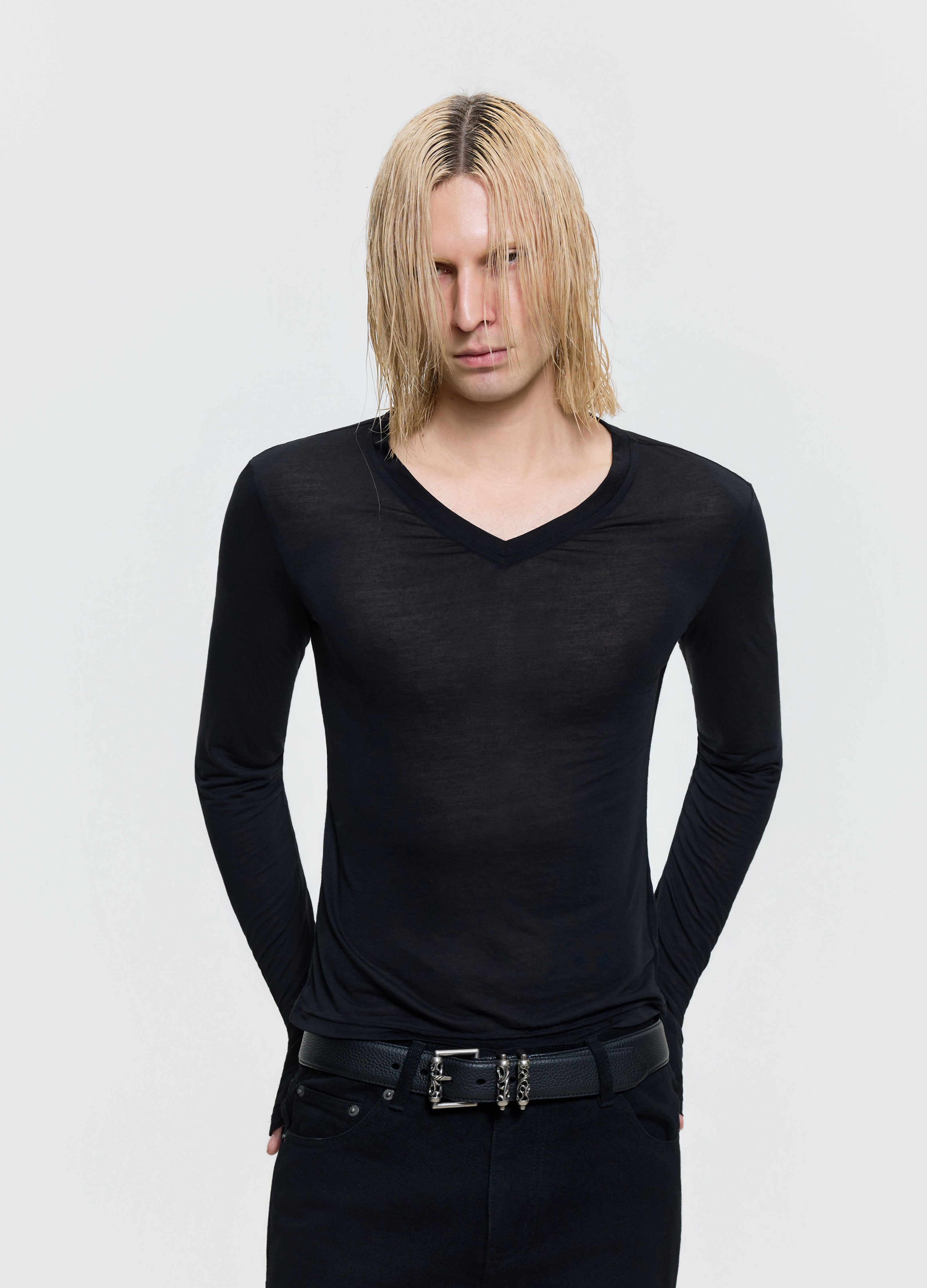 26FW SHEER V-NECK TEE