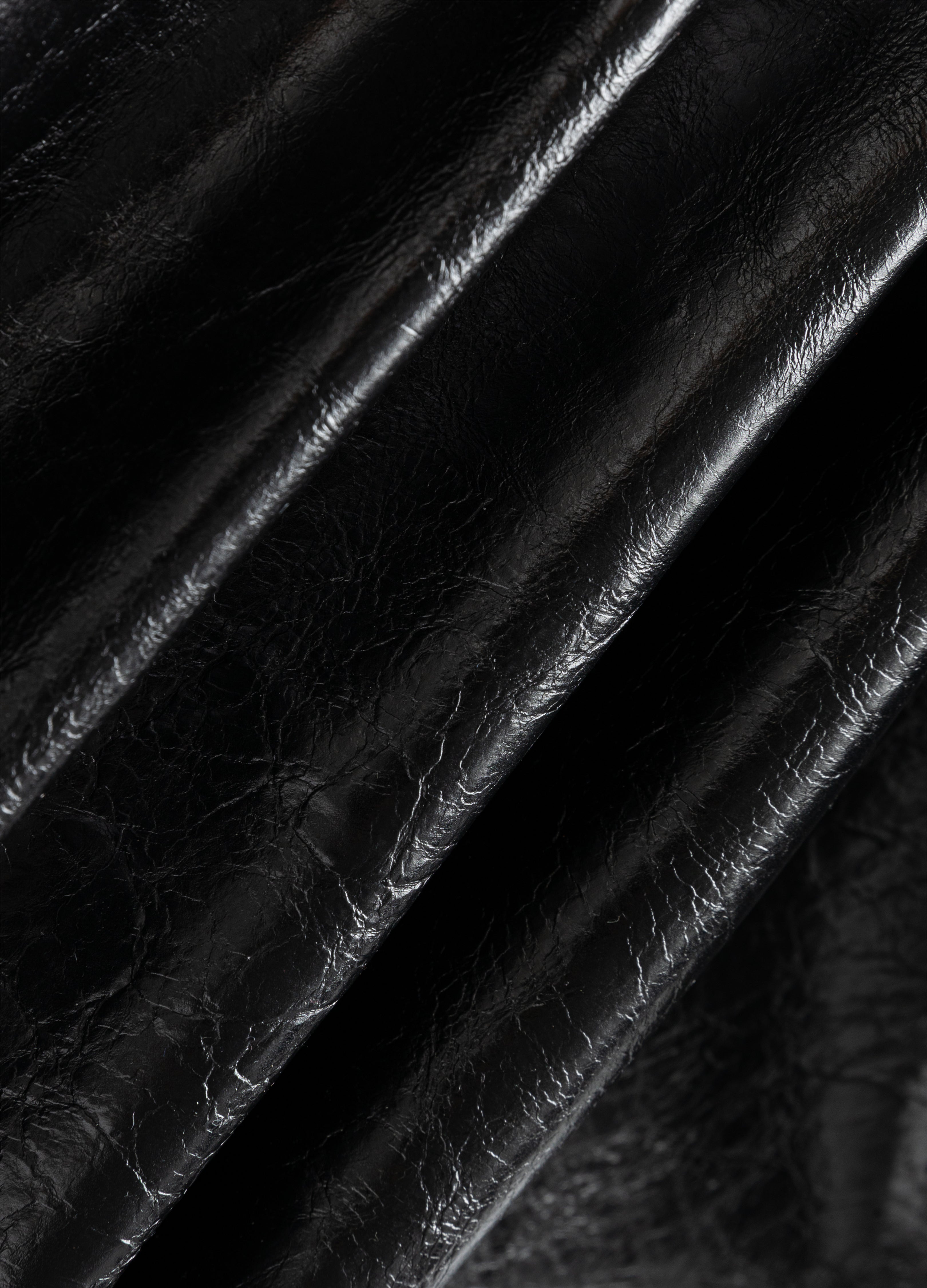 GIACCA IMBOTTITA IN PELLE PLISSETTATA 25FW