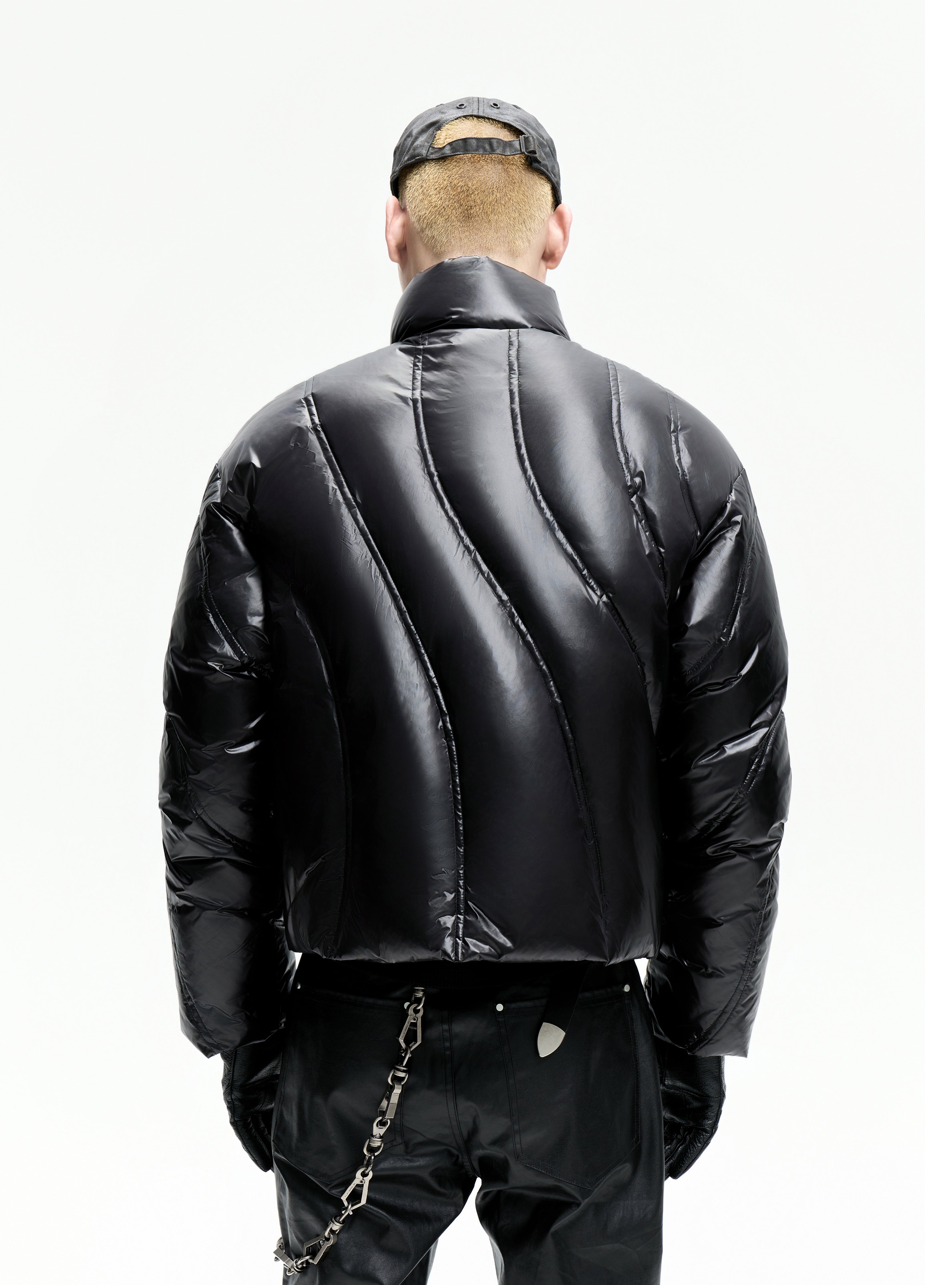 25FW ARC CUT DOWN PUFFER