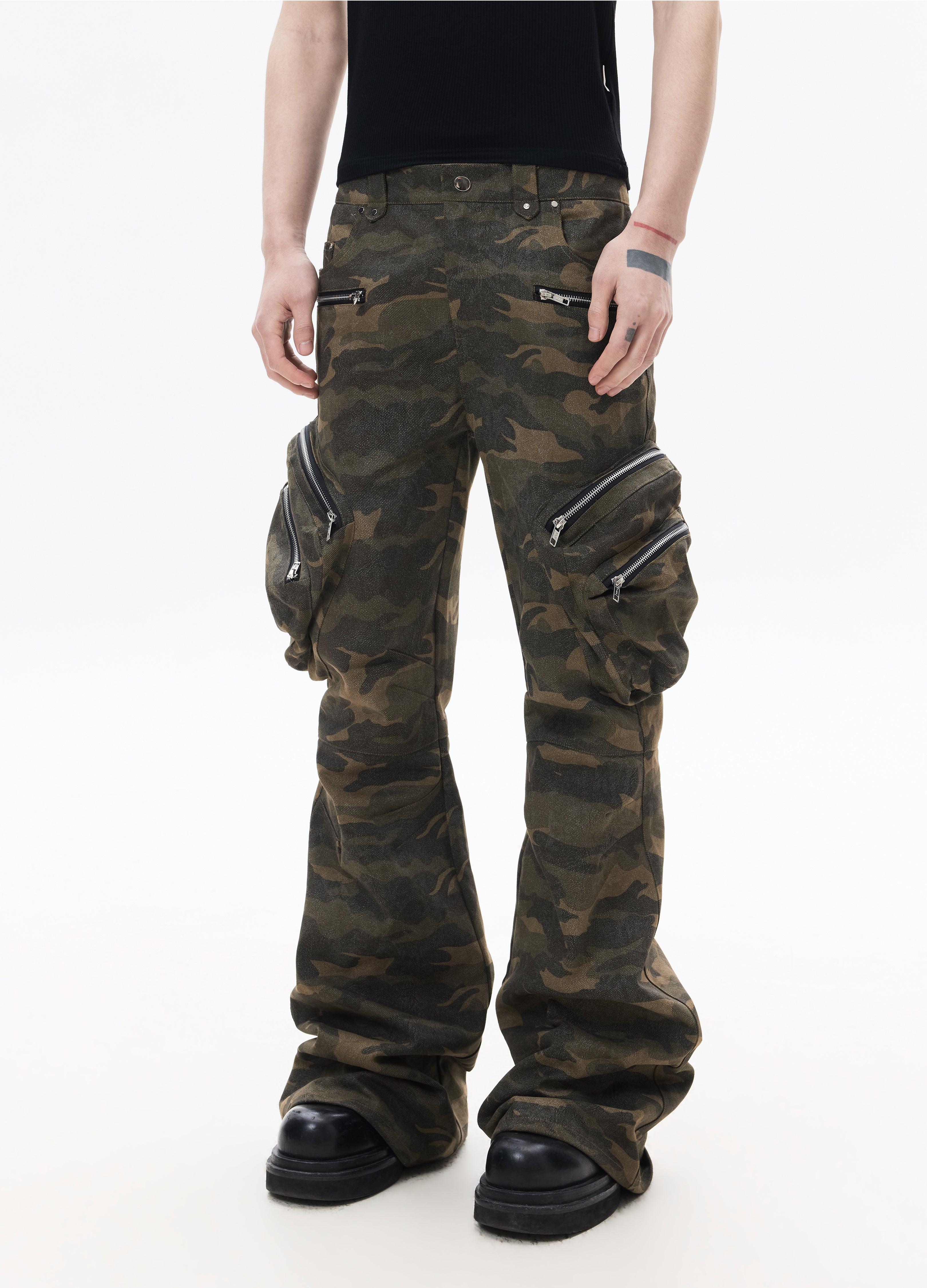 PANTALONI LARGHI TAGLIO BANANA 25FW