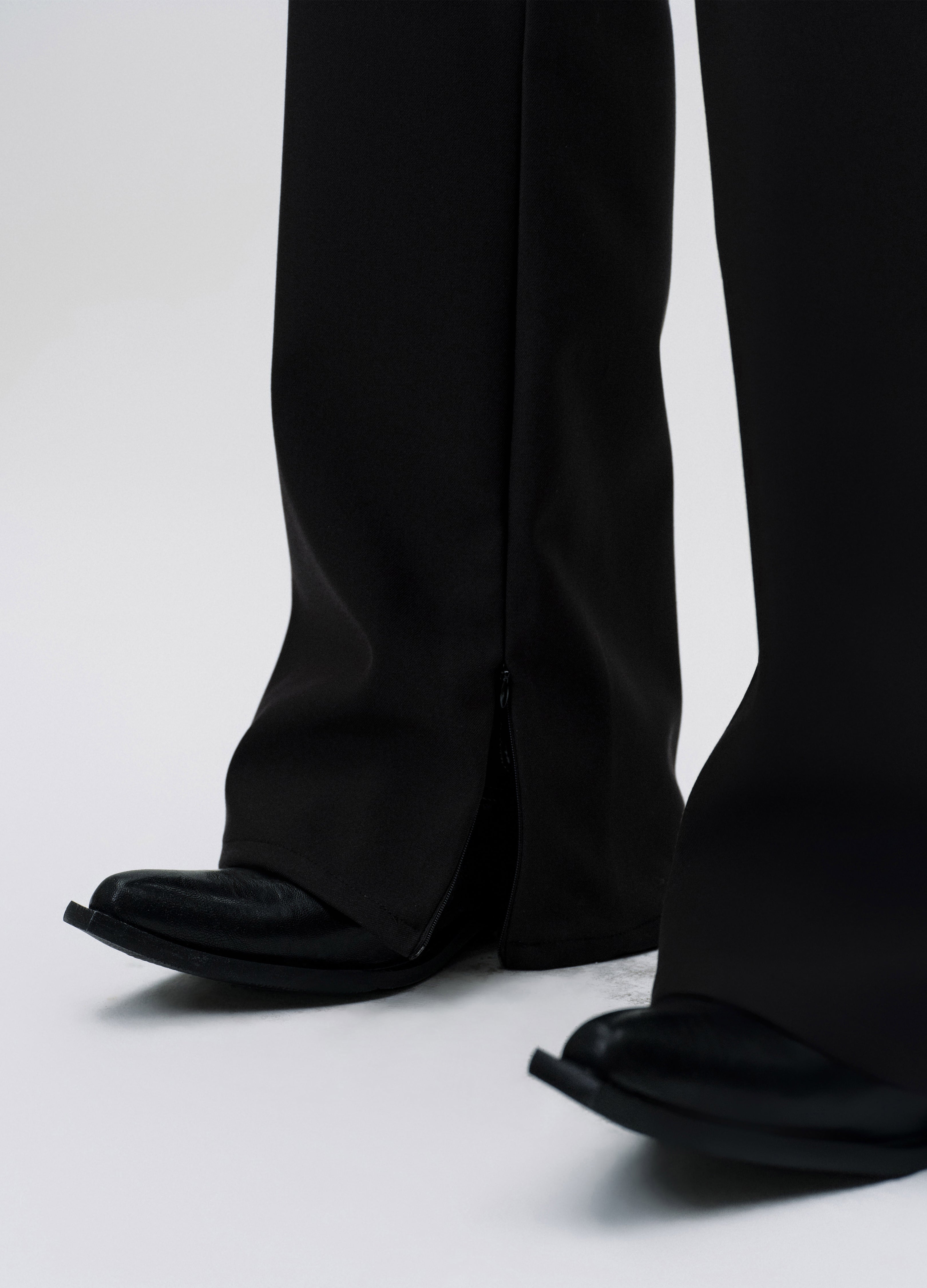 PANTALONI TAGLIO A LINEA STEALTH 25SS