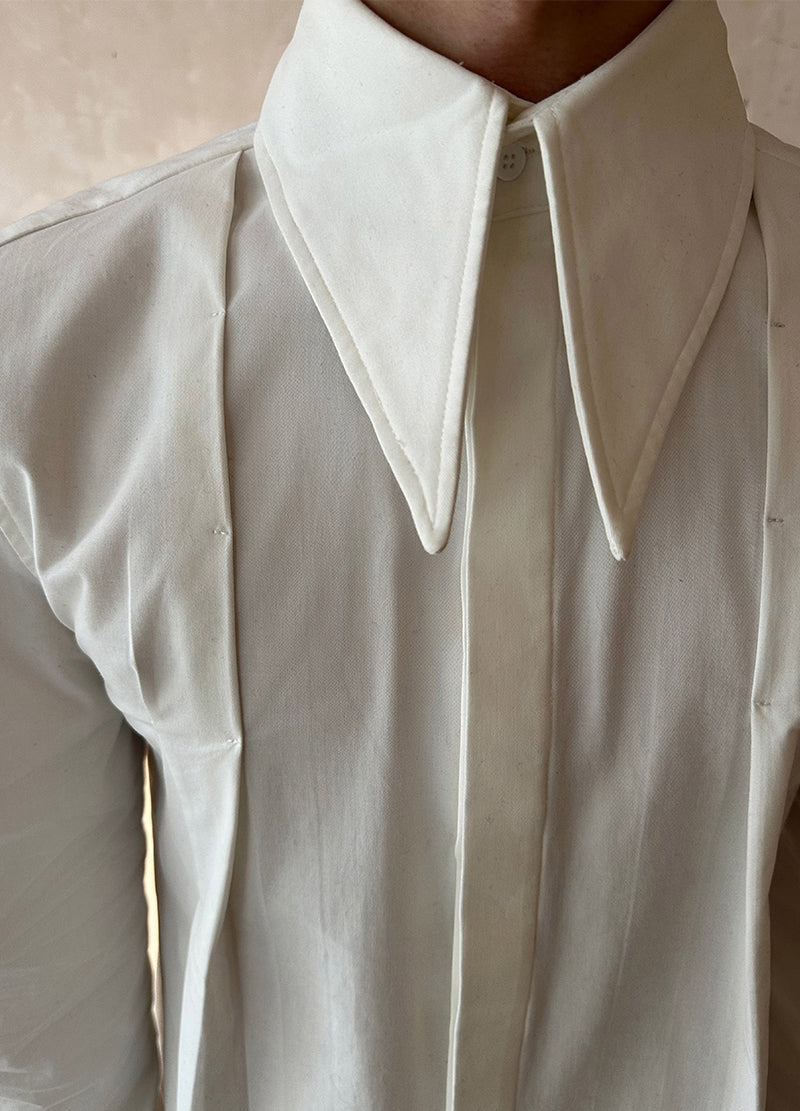 FRENCH PLEATED COLLAR SHIRT