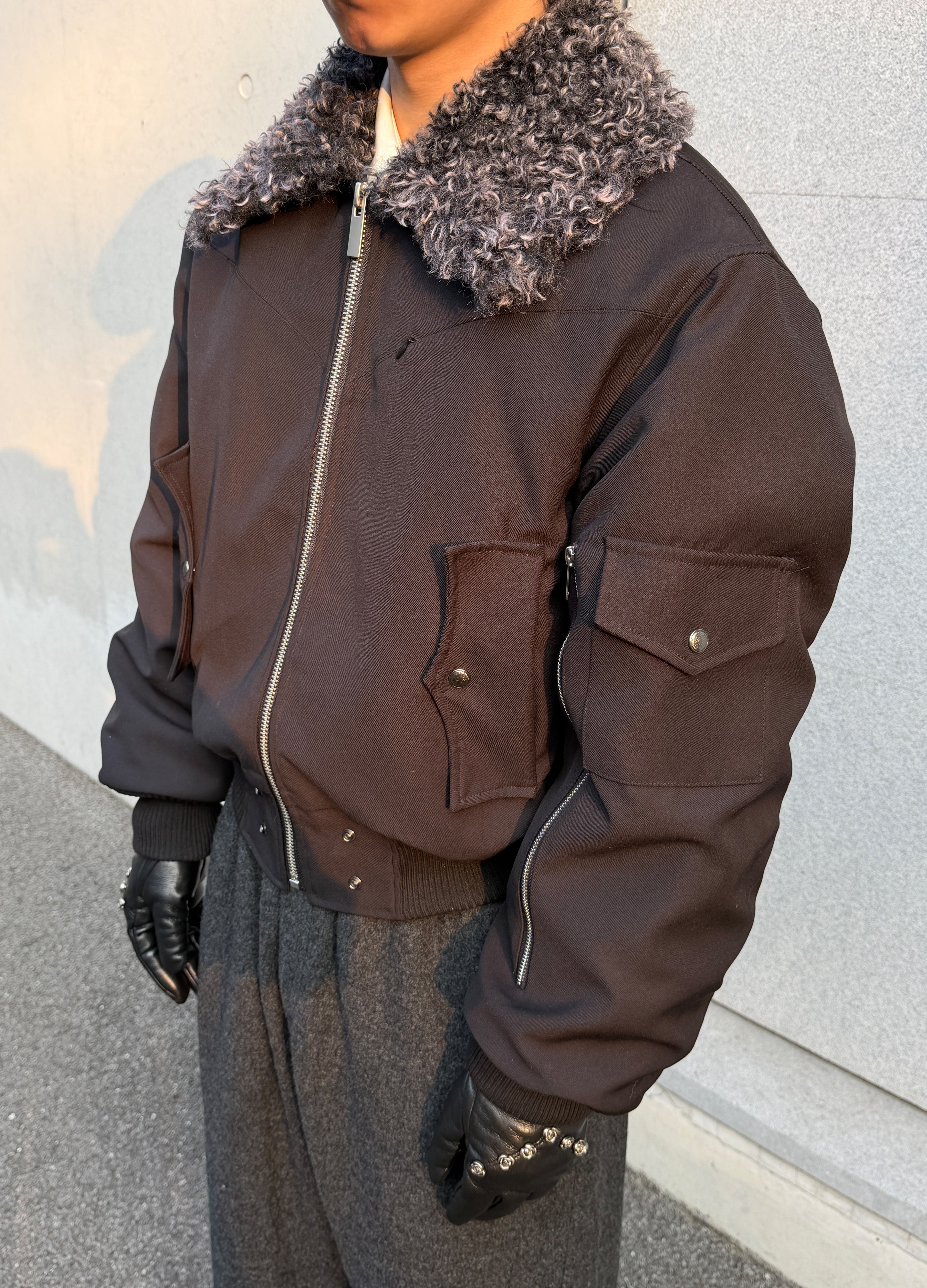 DEKONSTRUKTIONIERTER BLAZER MIT SPITZREVERS