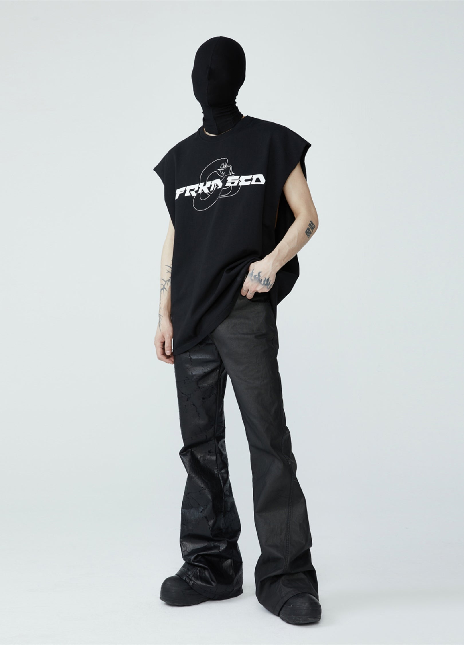 Top senza maniche Vanguard TM 23SS