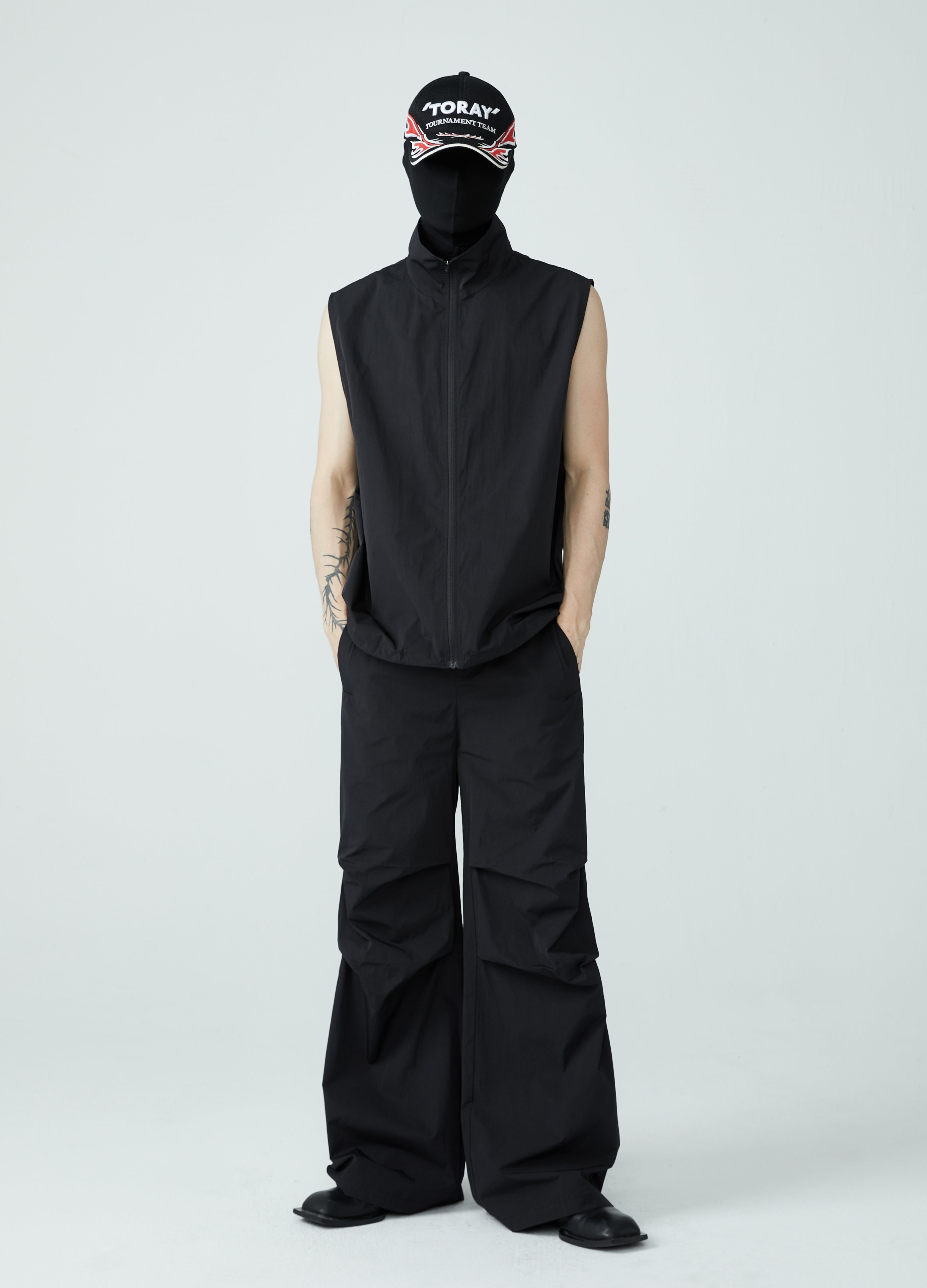 Pantaloni con orlo e tasche contemporanei 23SS