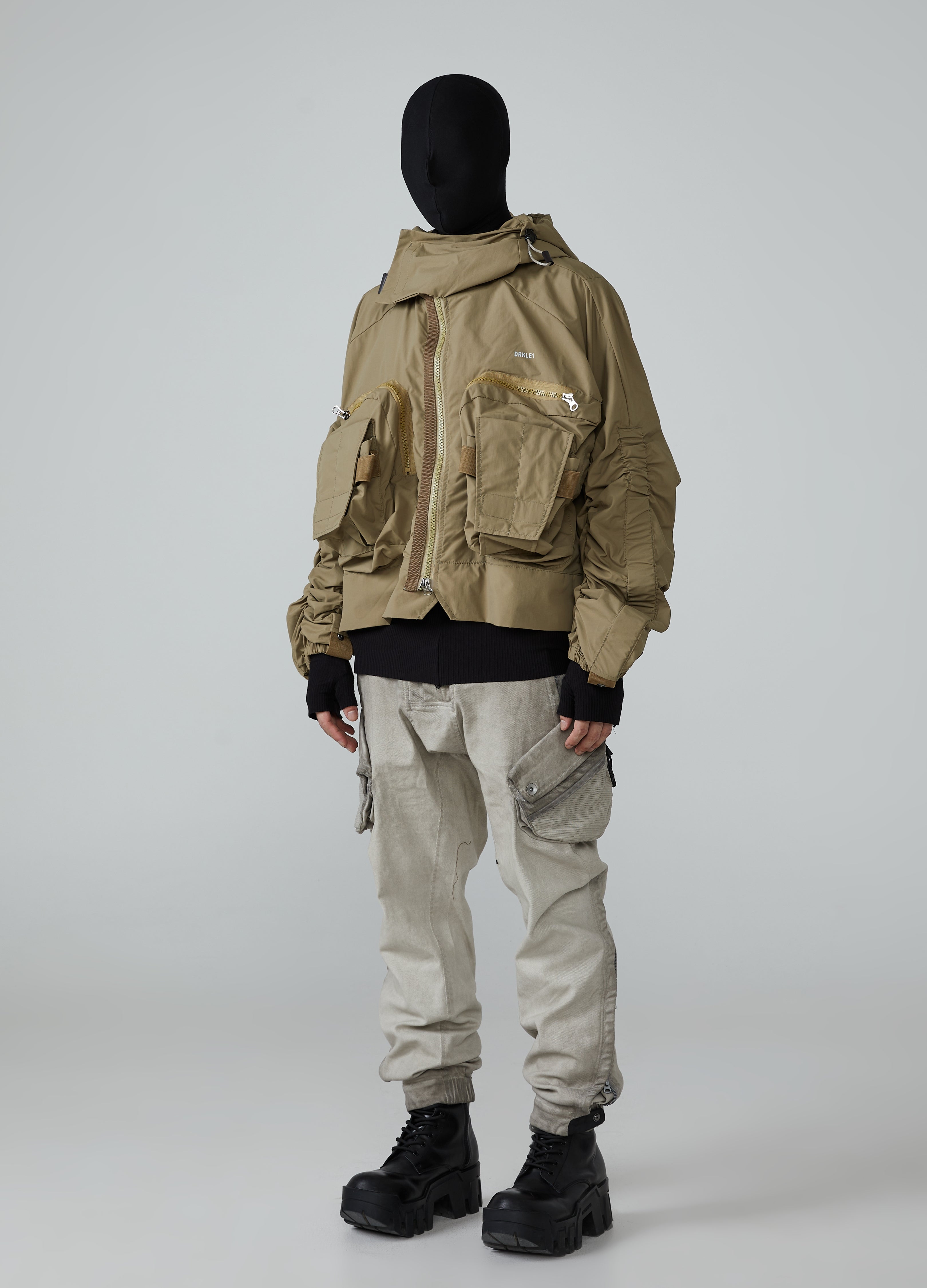 Giacca a vento con cappuccio multifunzionale Wasteland