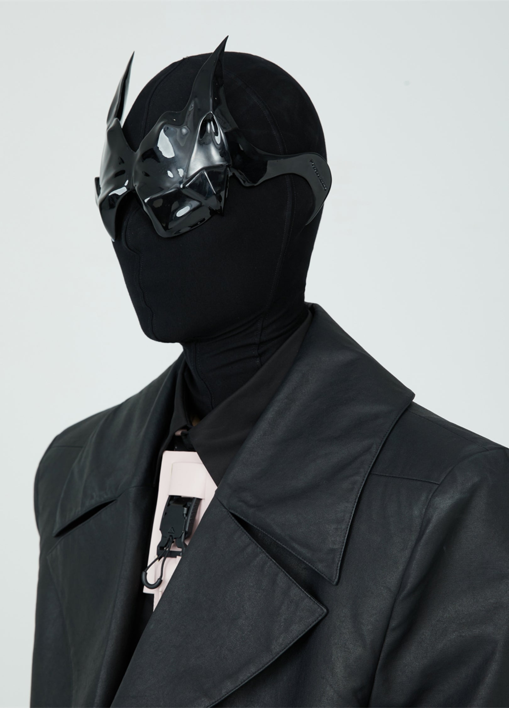 Occhiali 3D a farfalla 23SS