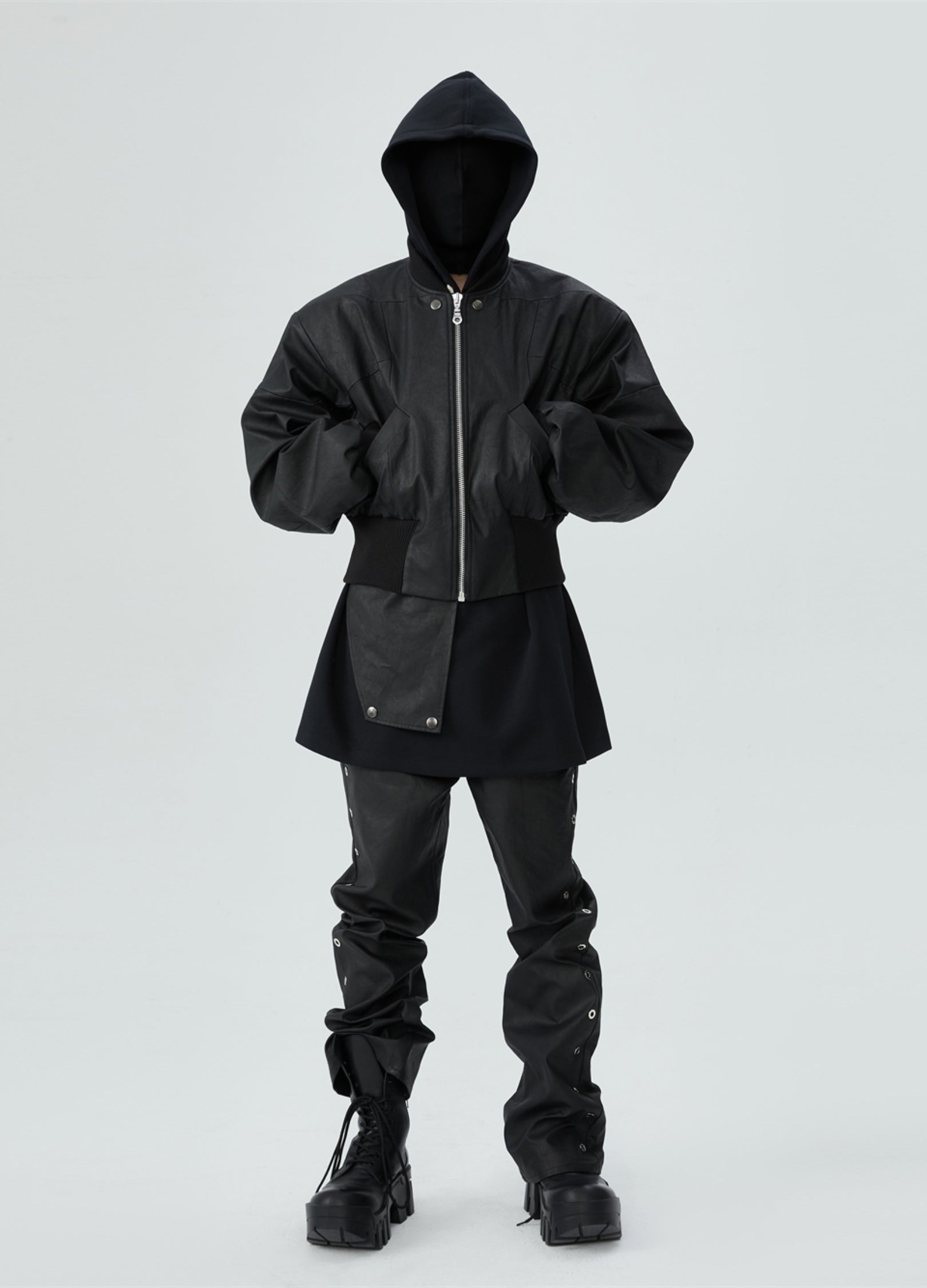 23SS Metro Vortex Punctured Leather Bottoms