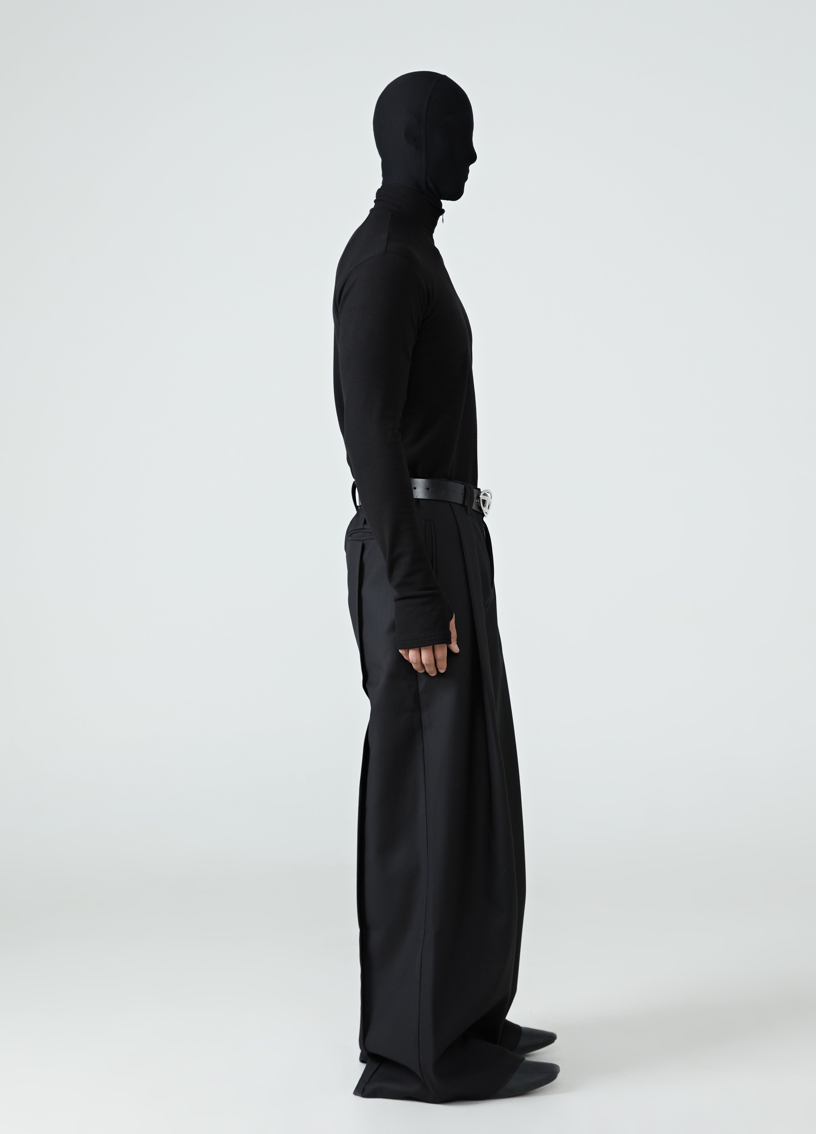 Dolcevita slim in velluto tedesco 23FW