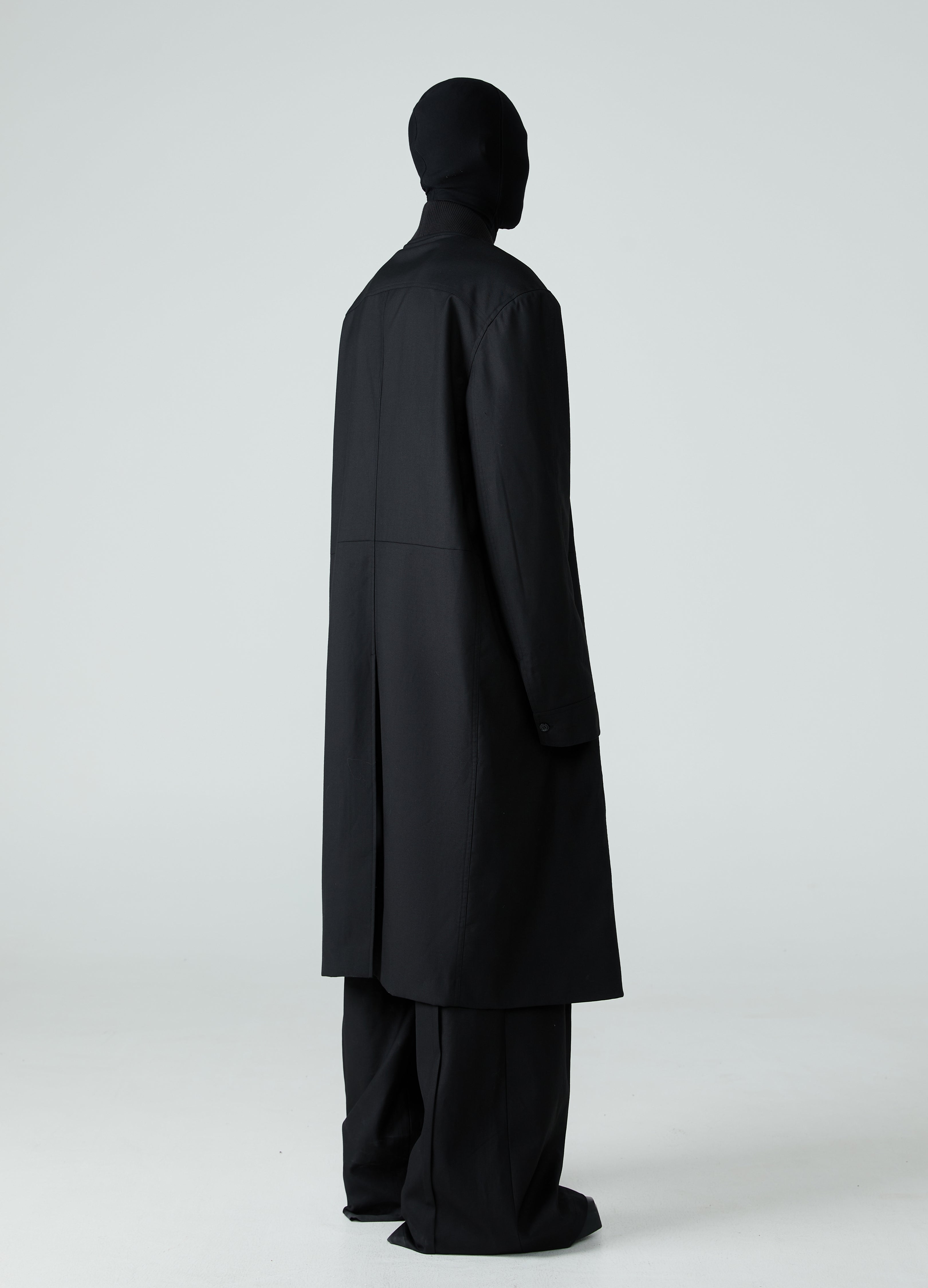 Cappotto antivento a coste con scollo a V 23FW