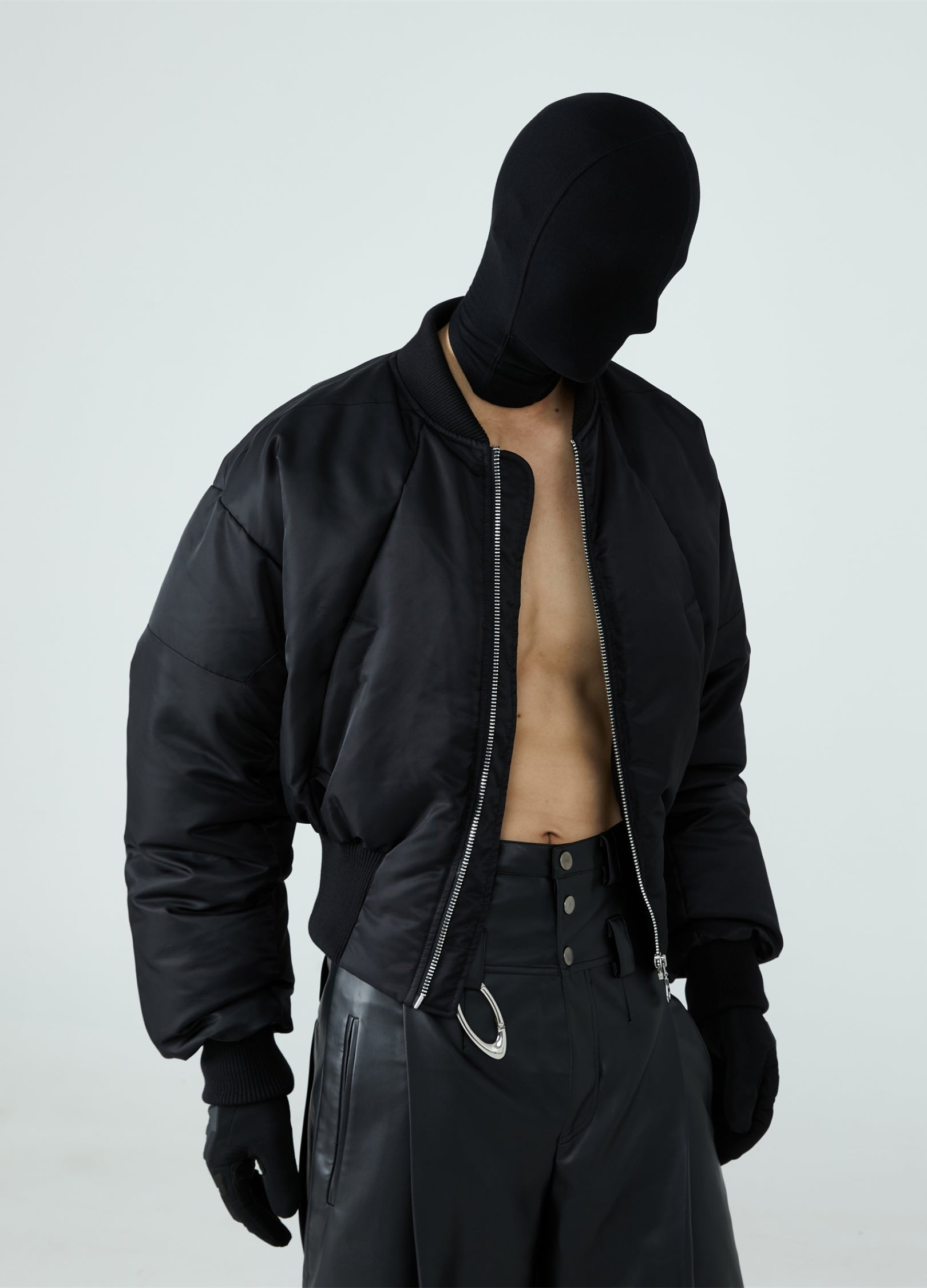 Giacca in piumino elegante con cintura 23FW