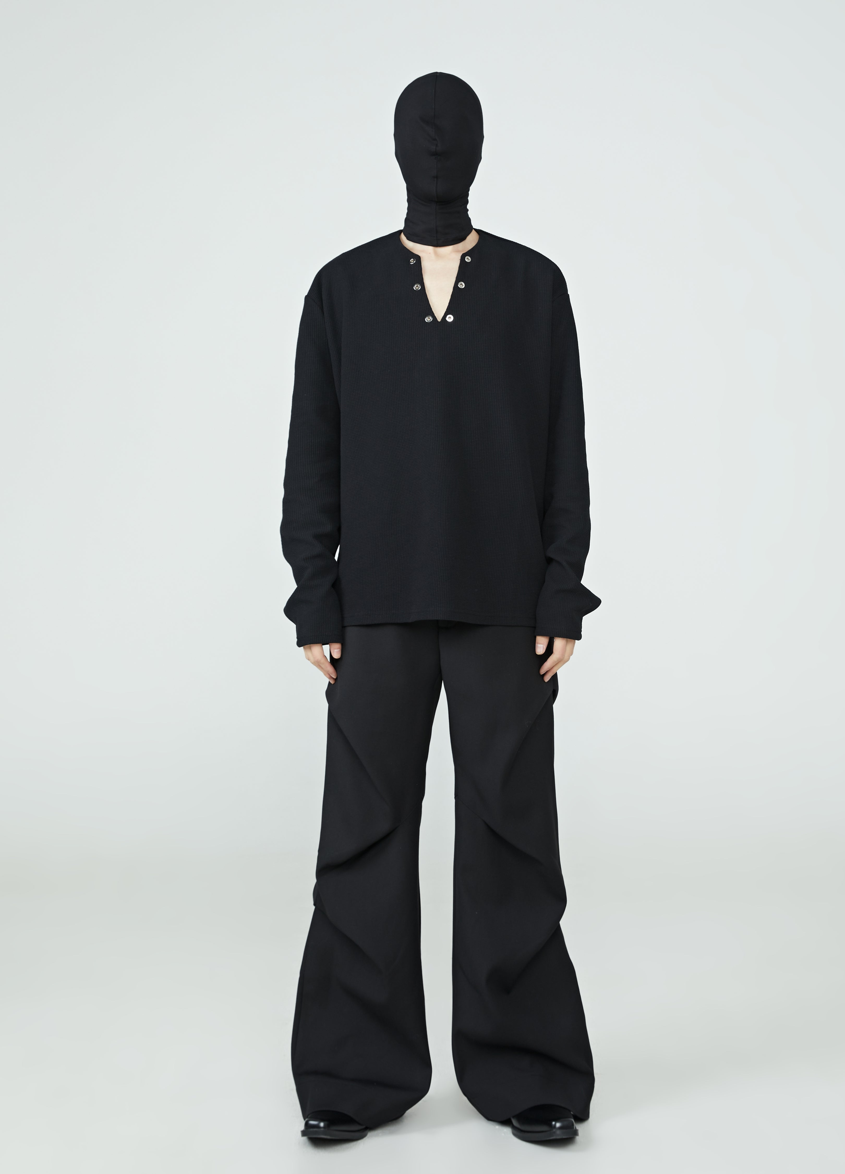 24SS Voyager Waffle V-Neck Pullover