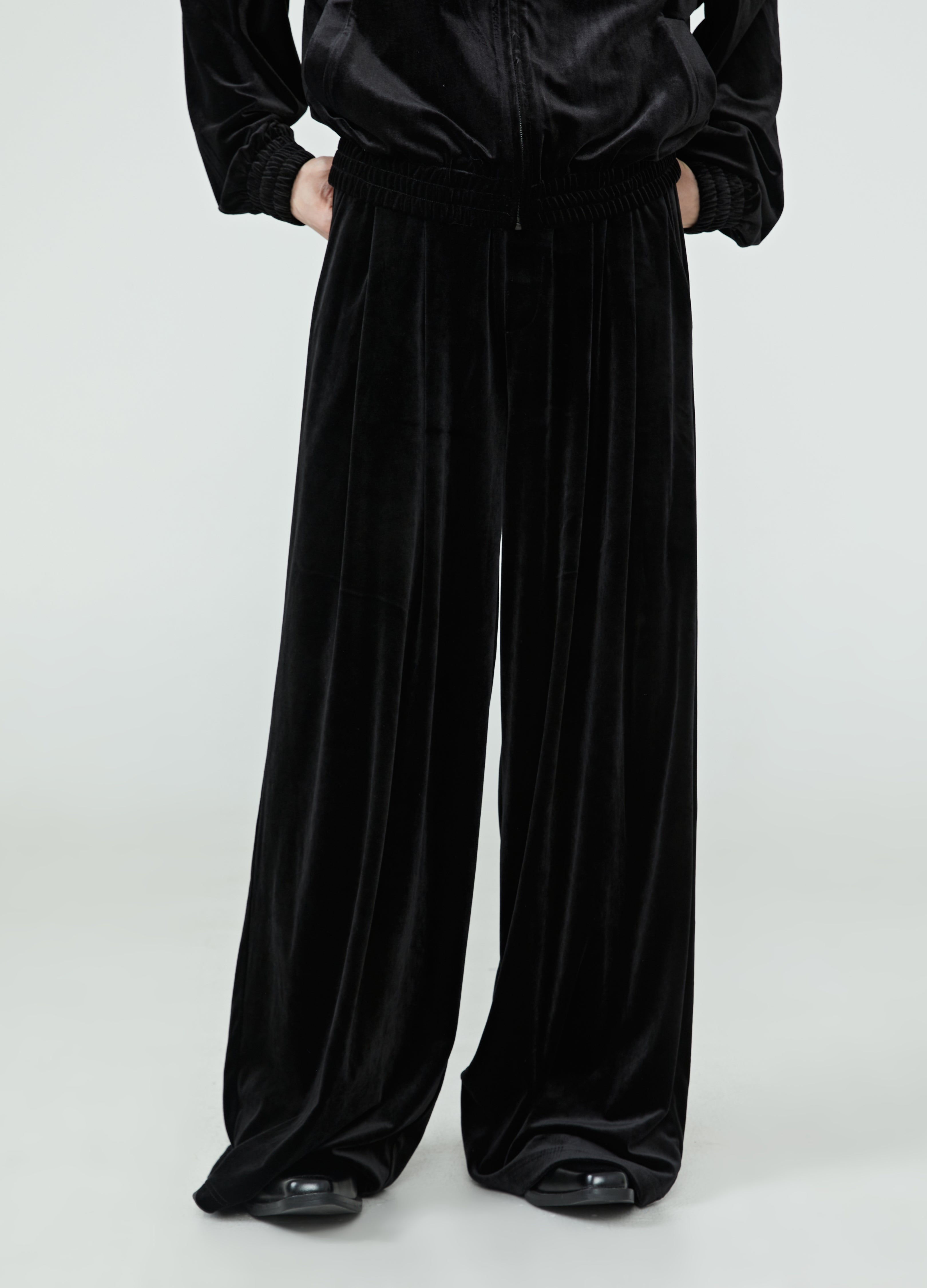 24SS Voyager Velvet Bottoms
