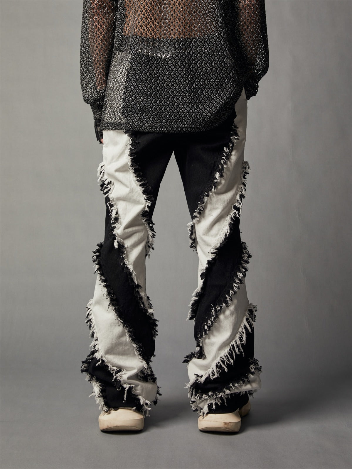 Pantaloni punk monocromatici 22SS