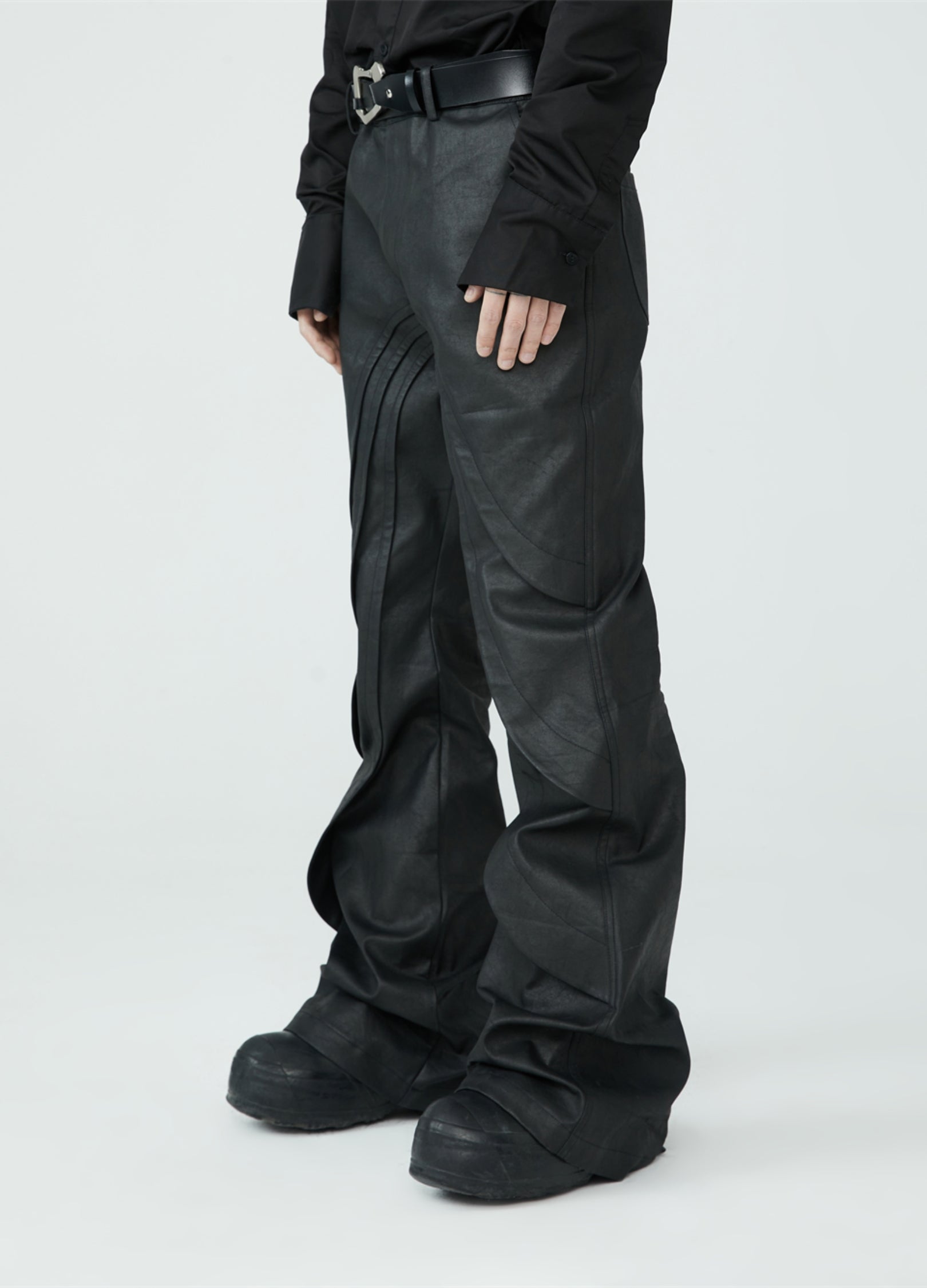 Pantaloni in pelle Metro Noir 23SS