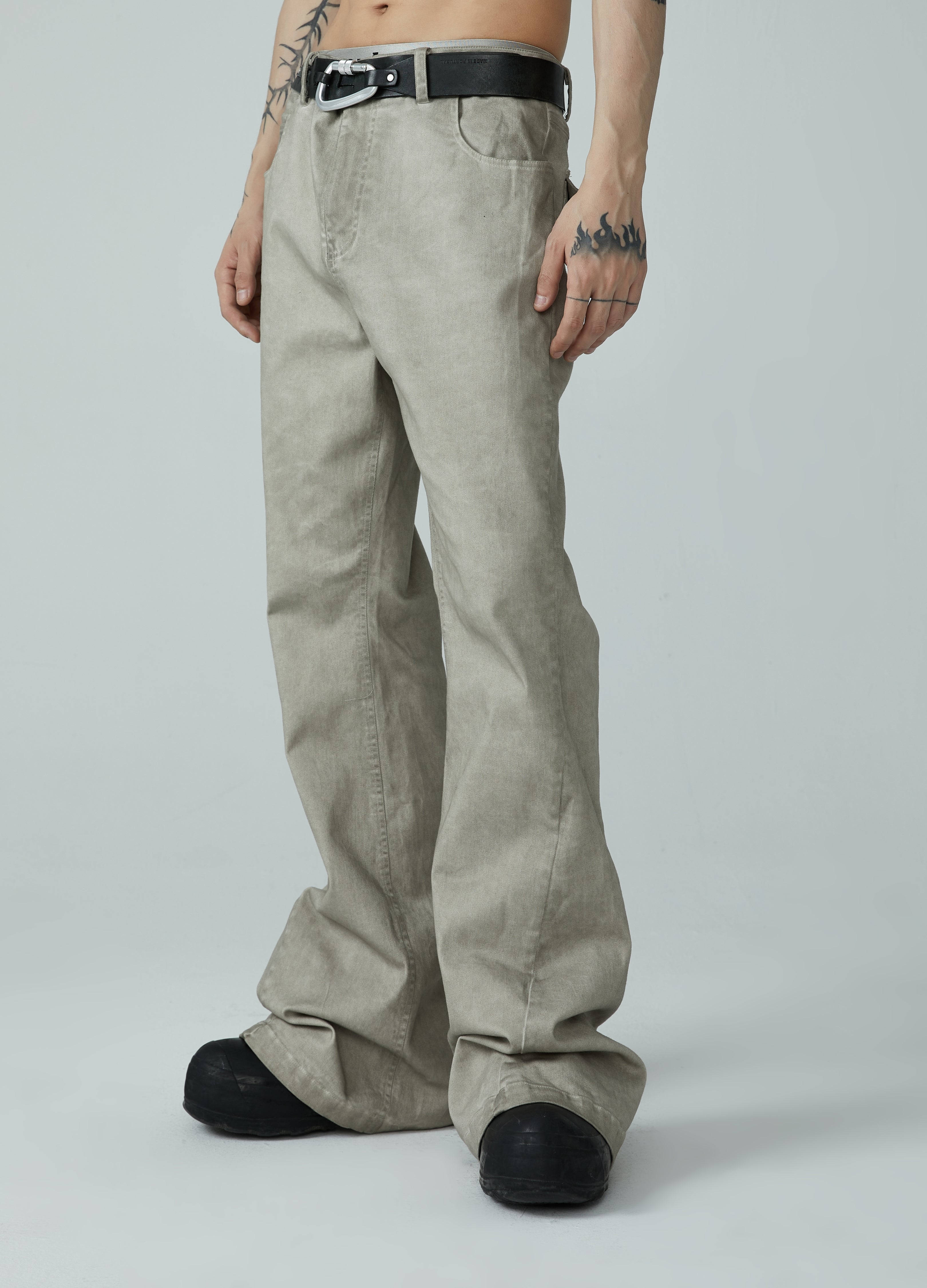 Pantaloni Metropolitan Muse 23SS
