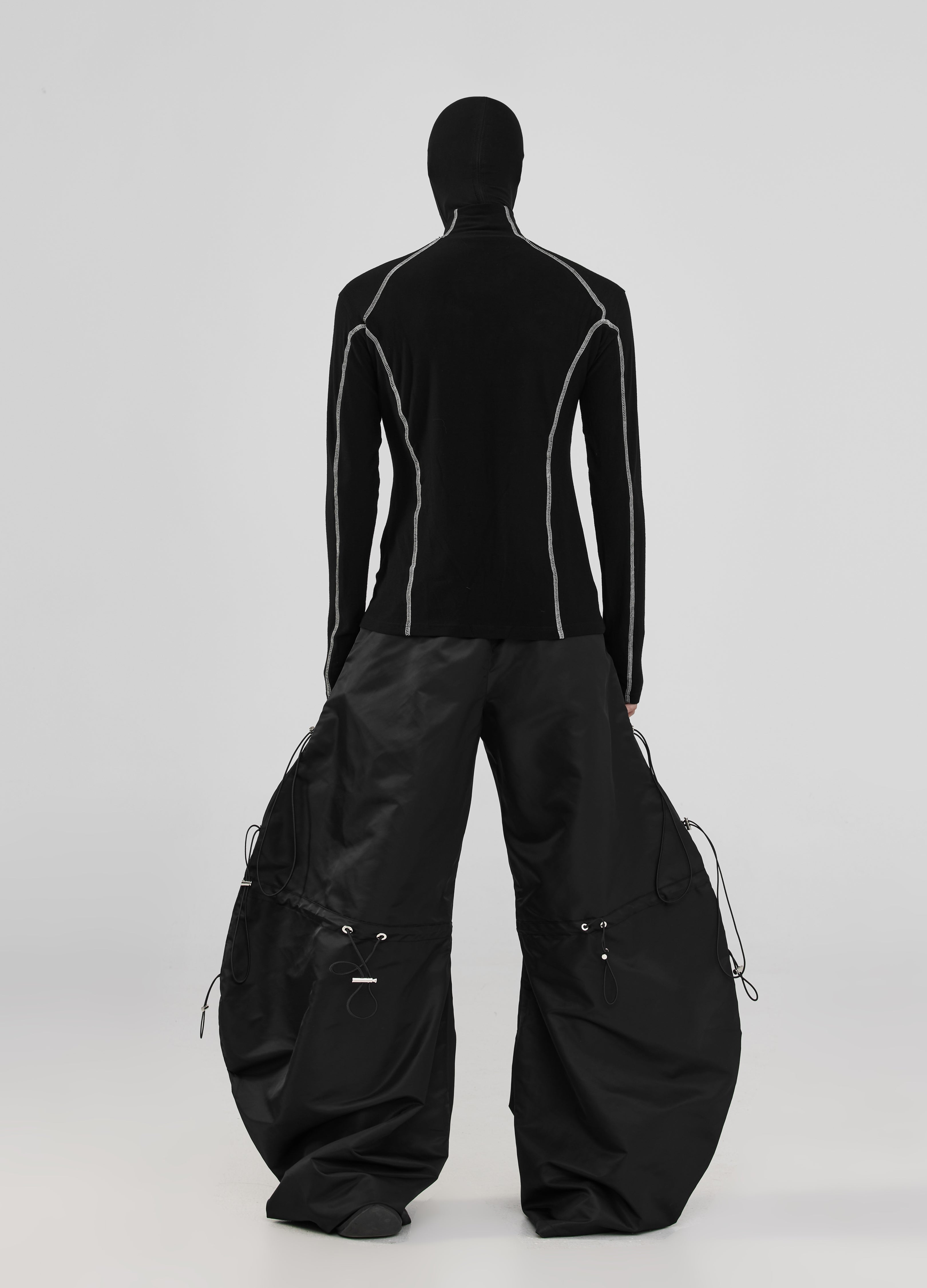 Maglietta a collo alto con filo 24FW