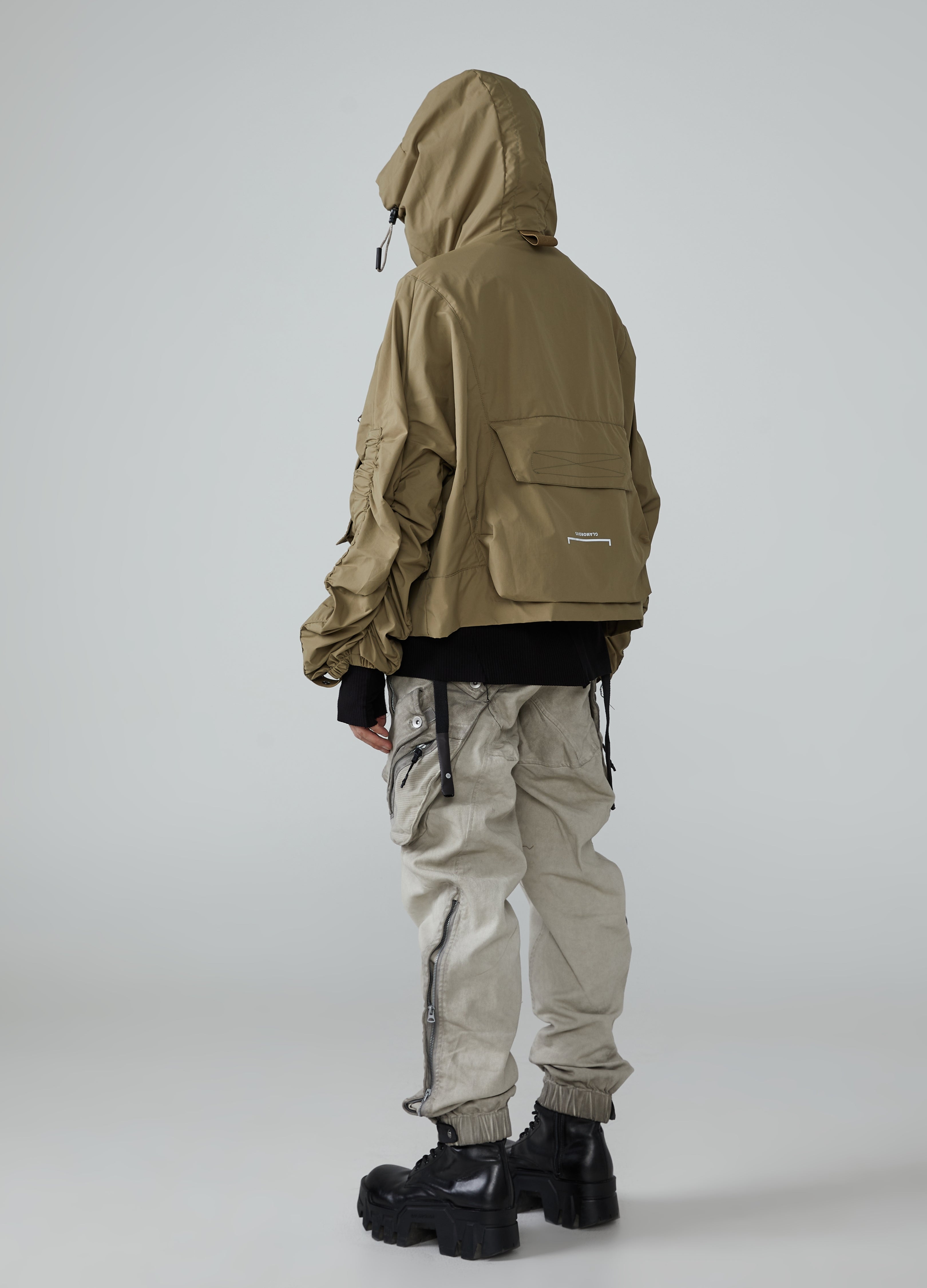 Giacca a vento con cappuccio multifunzionale Wasteland