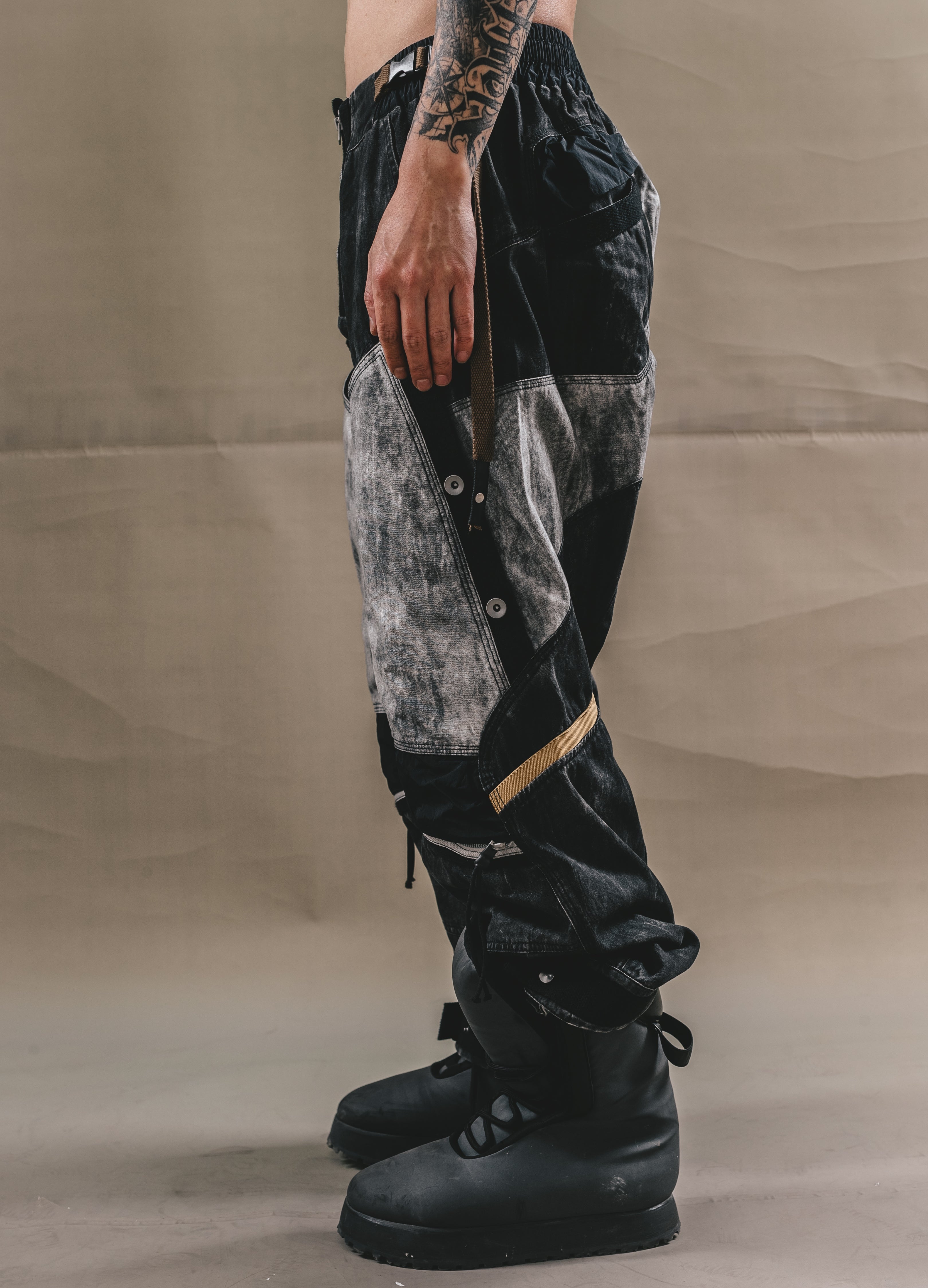 Pantaloni cargo Urban Commando