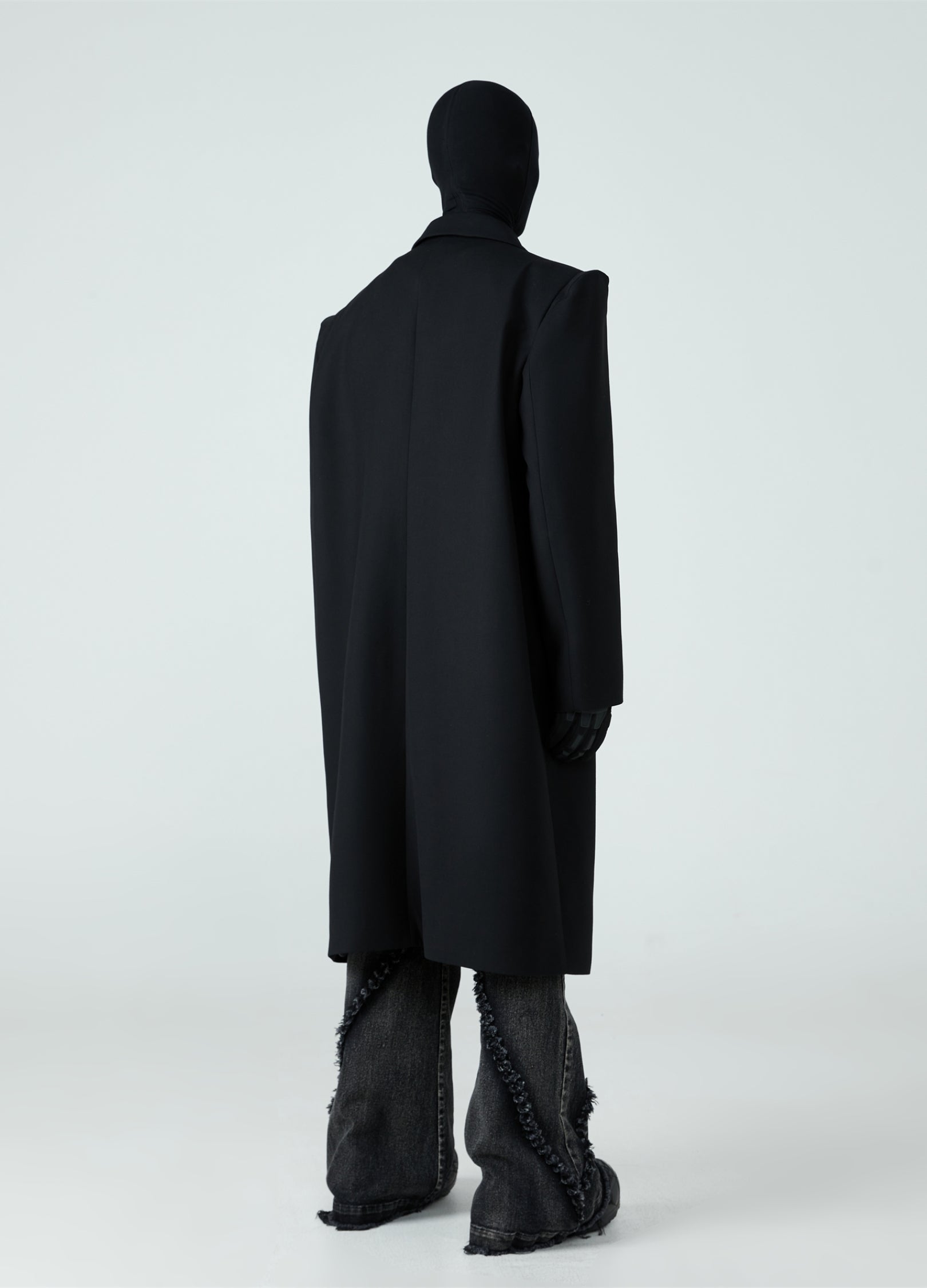 Cappotto antivento con spalle imbottite 23FW