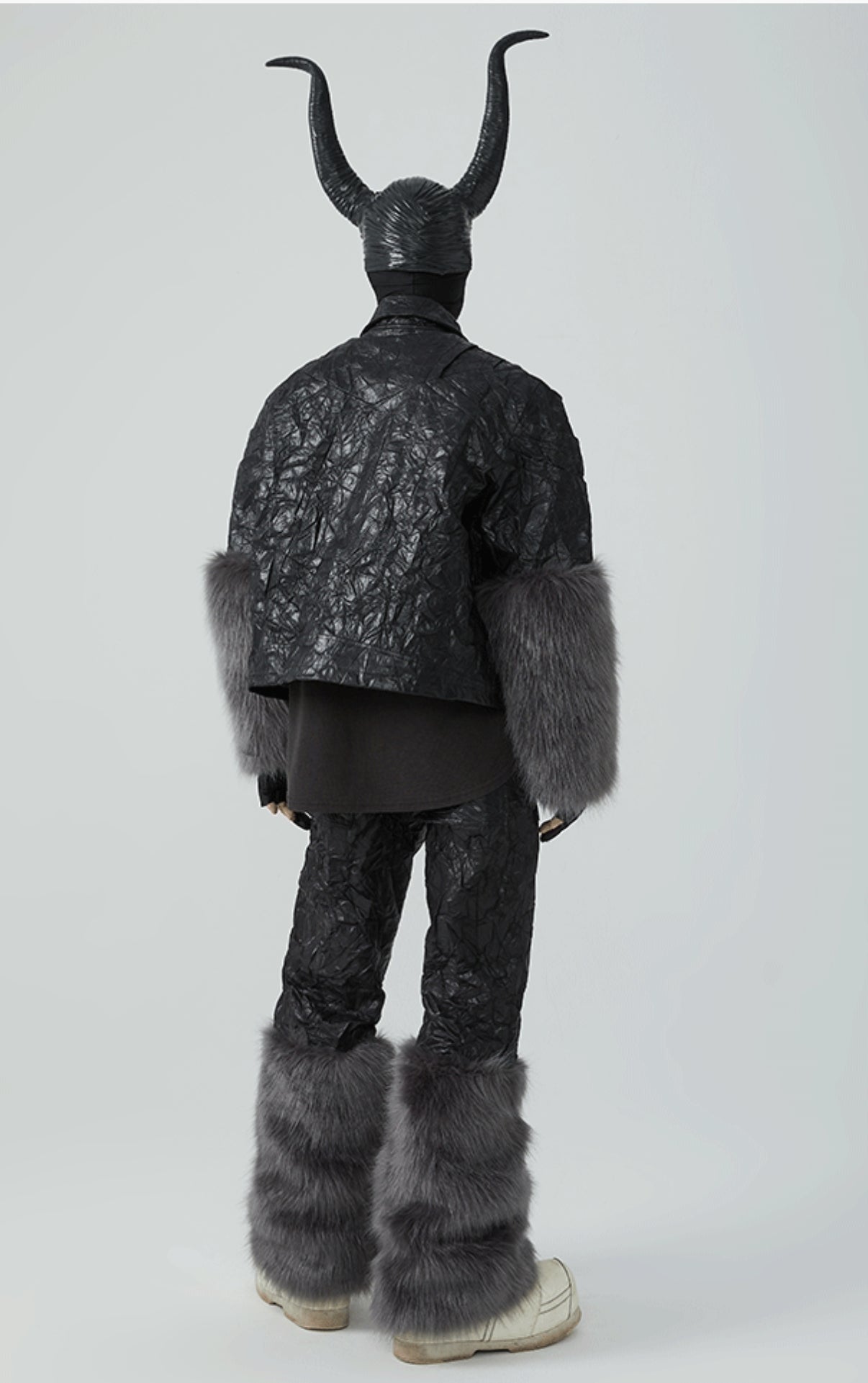 22SS Complesso Nightshade: Bombardiere Velo Vulpino