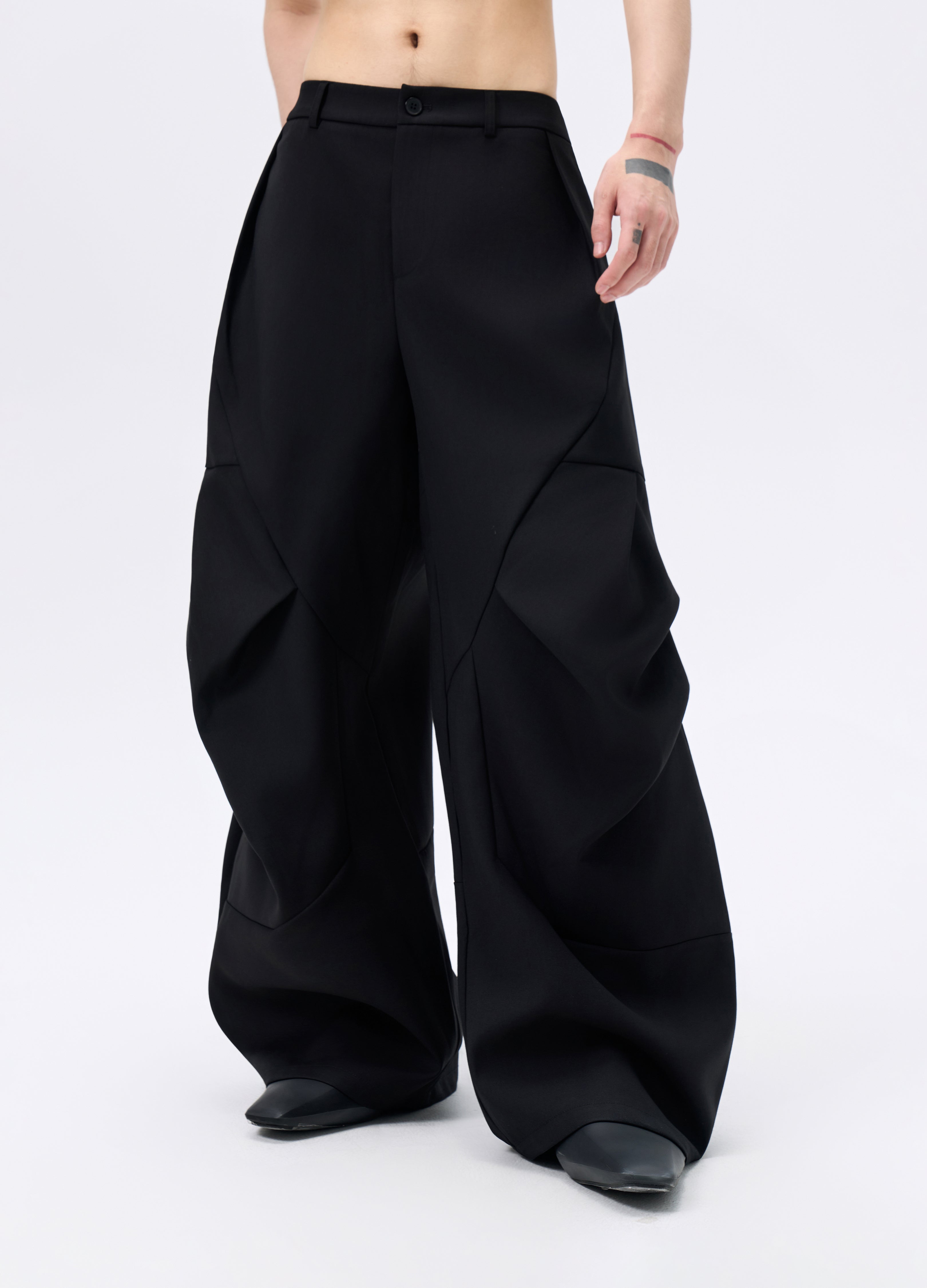 PANTALONI TAGLIO SCIABOLA CON PIEGHE 25FW